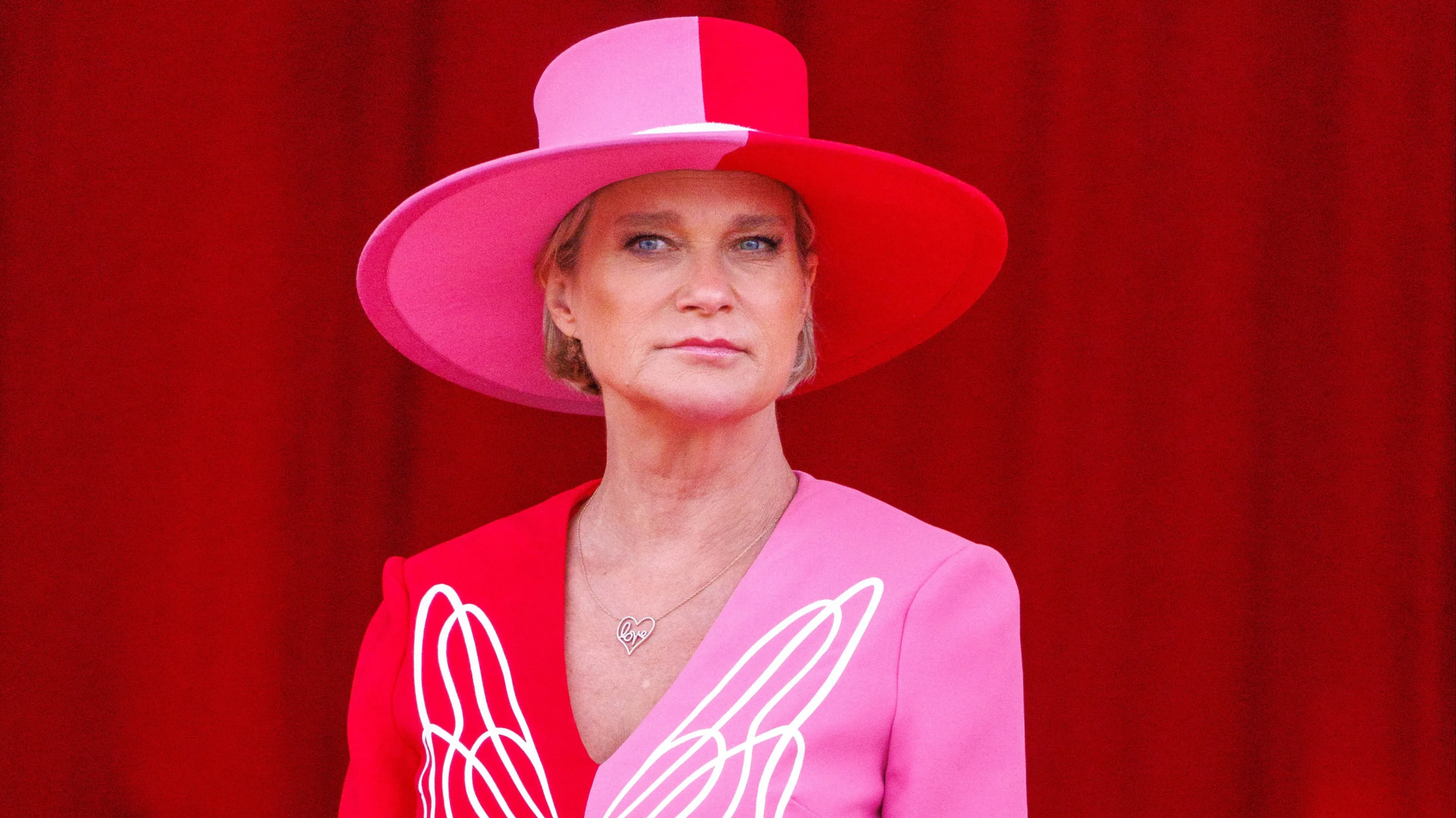 Prinses Delphine woedend op Aldi na misleidende folder: 'Verkoop mijn kunst niet via Aldi'
