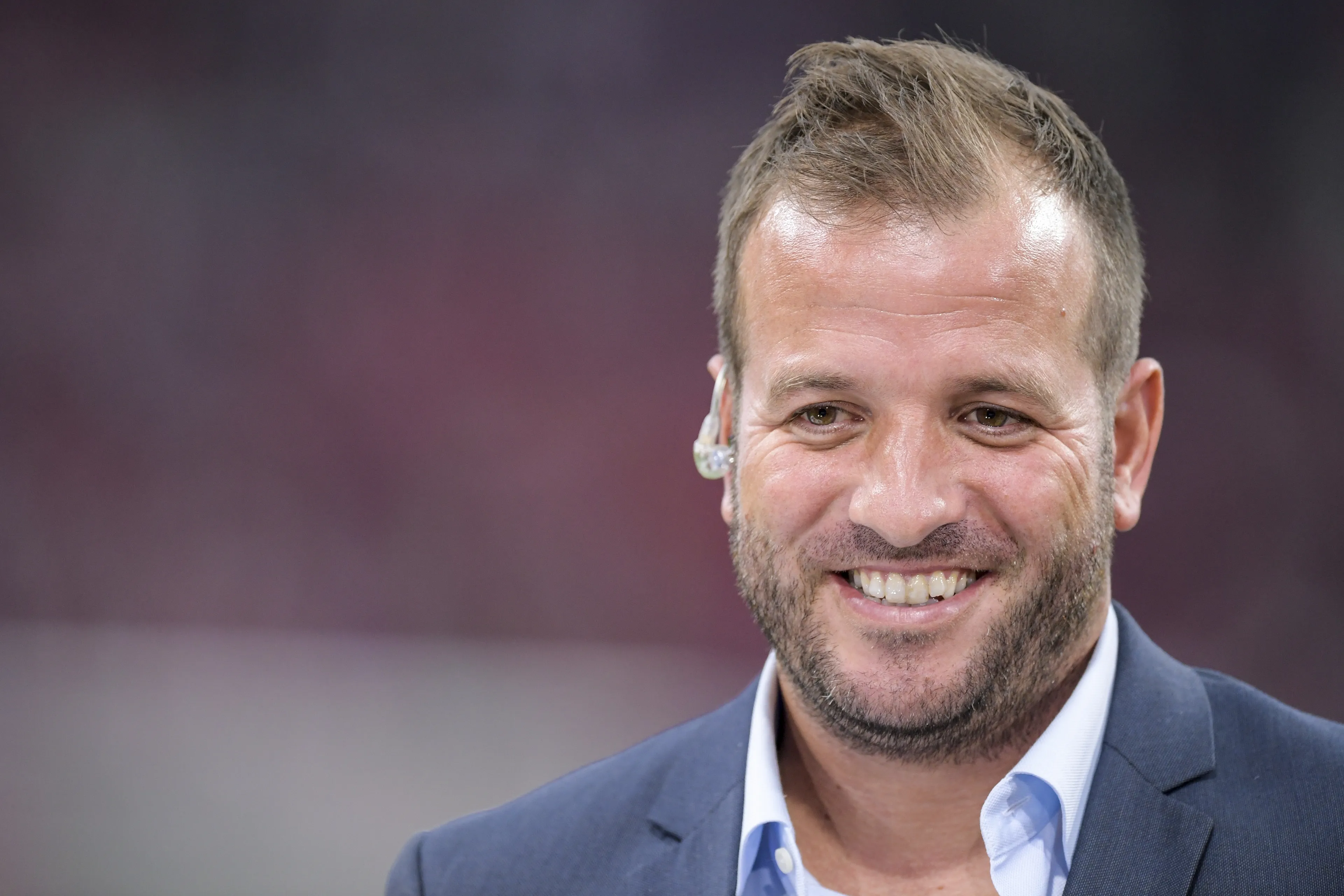 Steun voor Rafael van der Vaart: 'Ja, Aziaten lijken op elkaar'