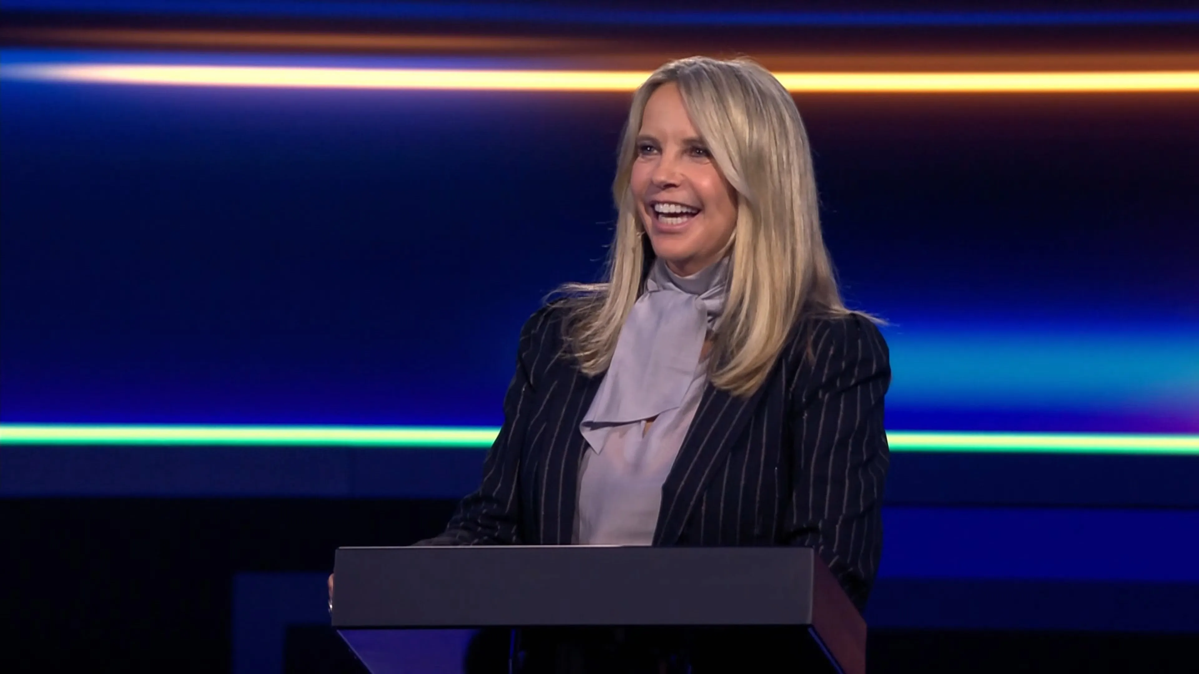 Linda de Mol grapt over neefje Johnny de Mol: 'Hij heeft letterlijk in K3 gezeten'