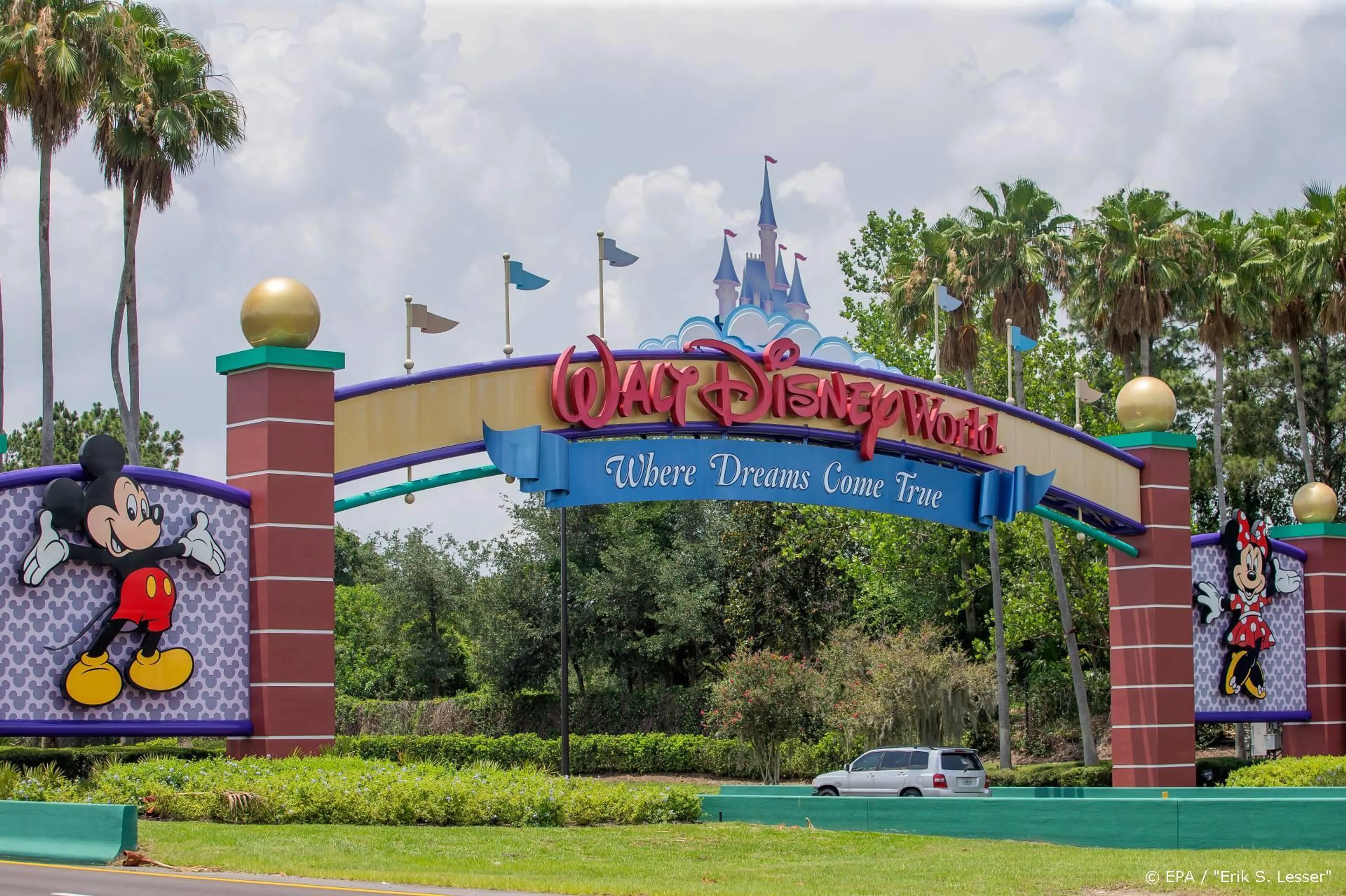 Disney scherpt coronamaatregelen in Florida en Californië aan