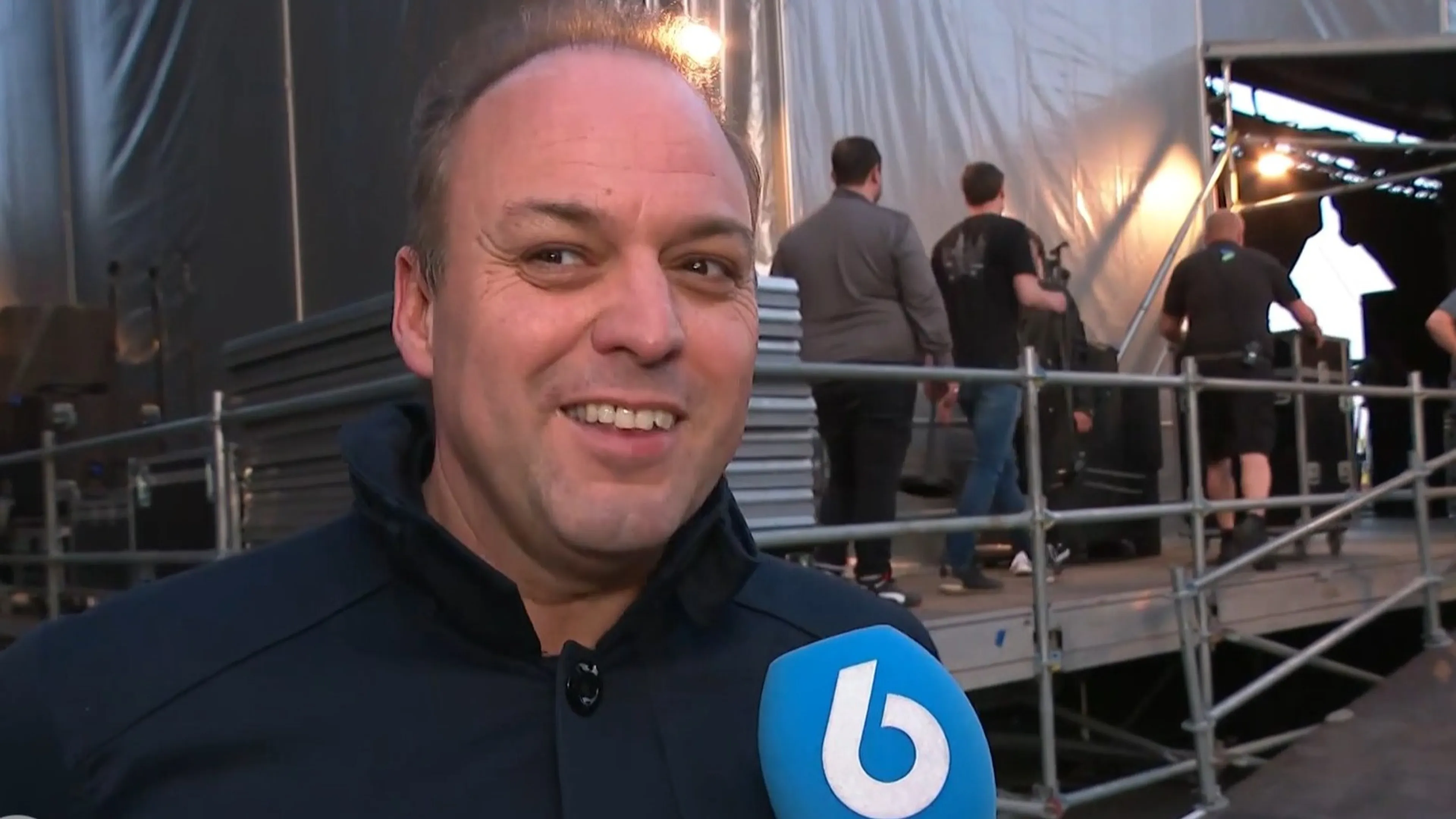 ZIEN: Zoveel kilo is Frans Bauer op vakantie afgevallen