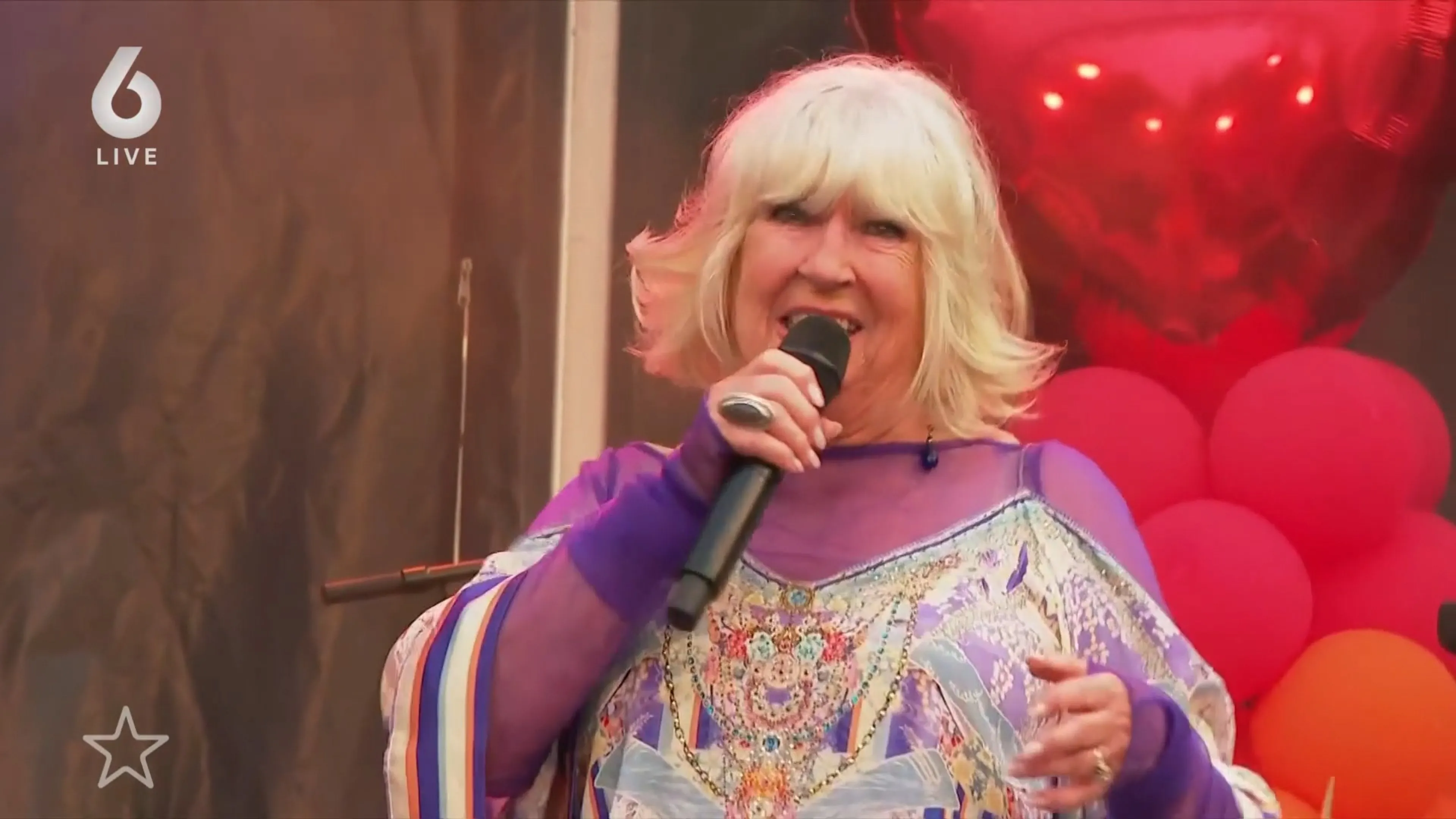 Shownieuws live bij Senior Pride met Willeke Alberti