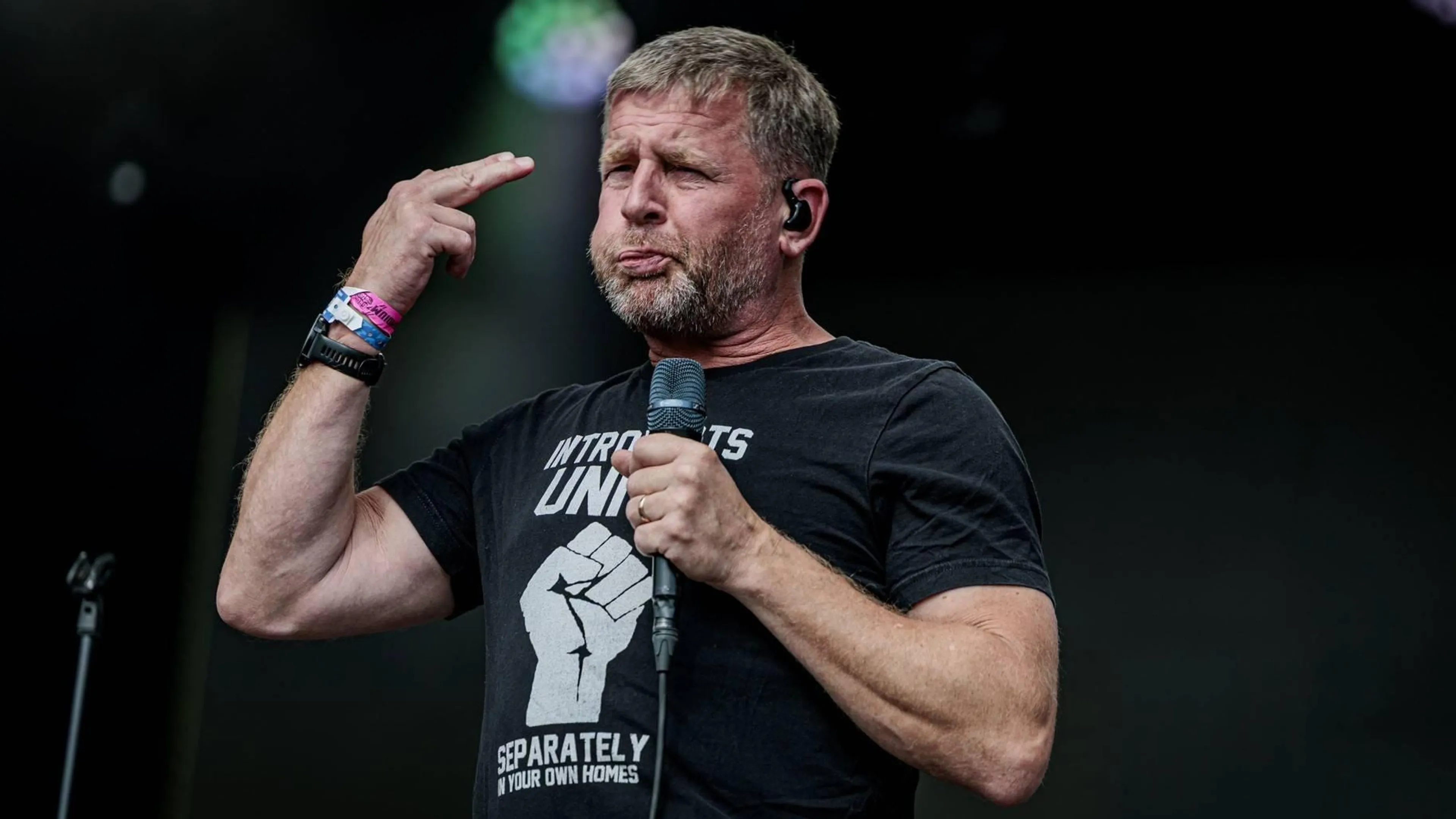 Zanger Racoon: 'Vind fijn dat ze onze koppen niet kennen'