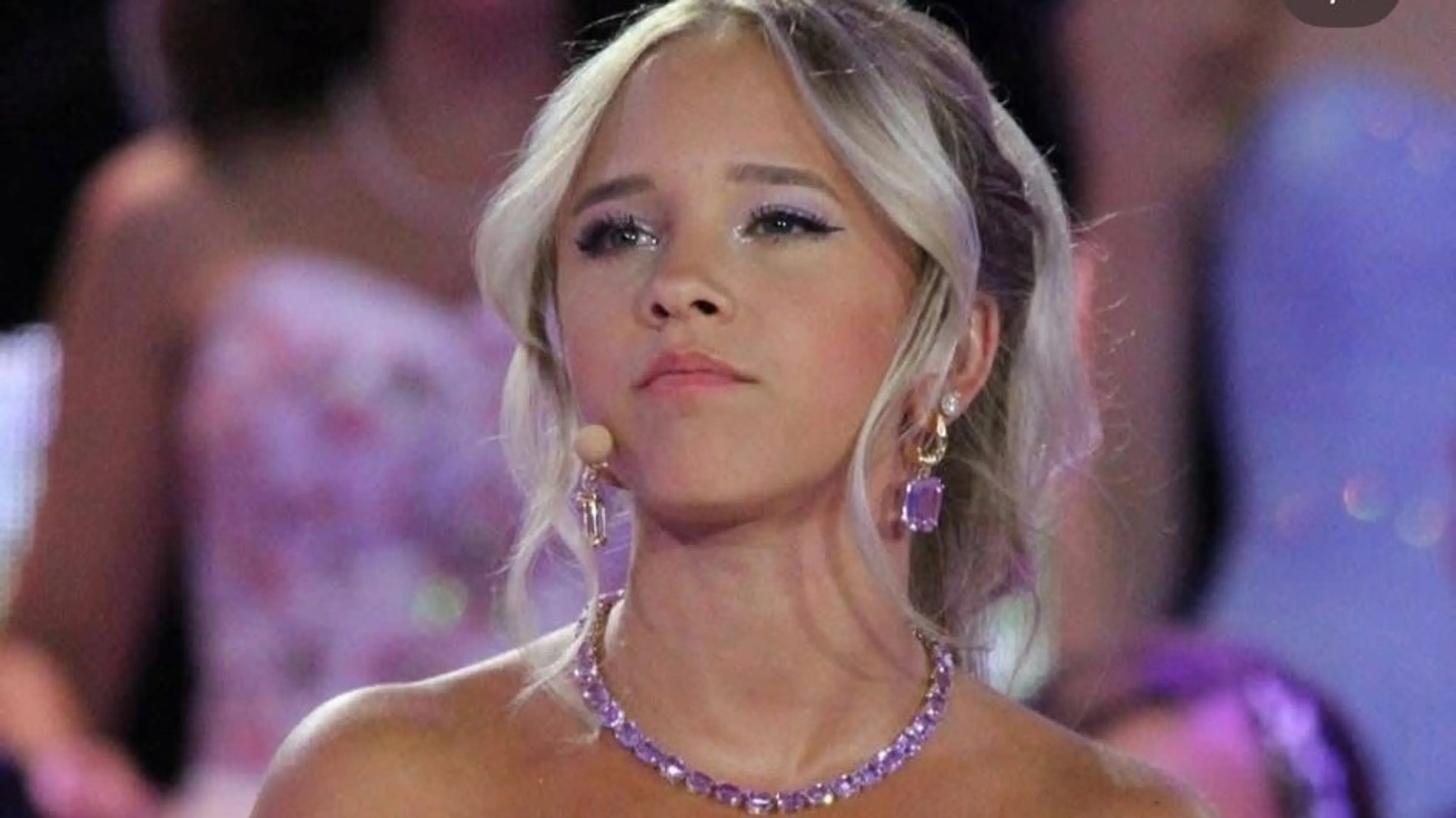 Emma Kok laat nieuwe vriend voor het eerst zien bij boekpresentatie