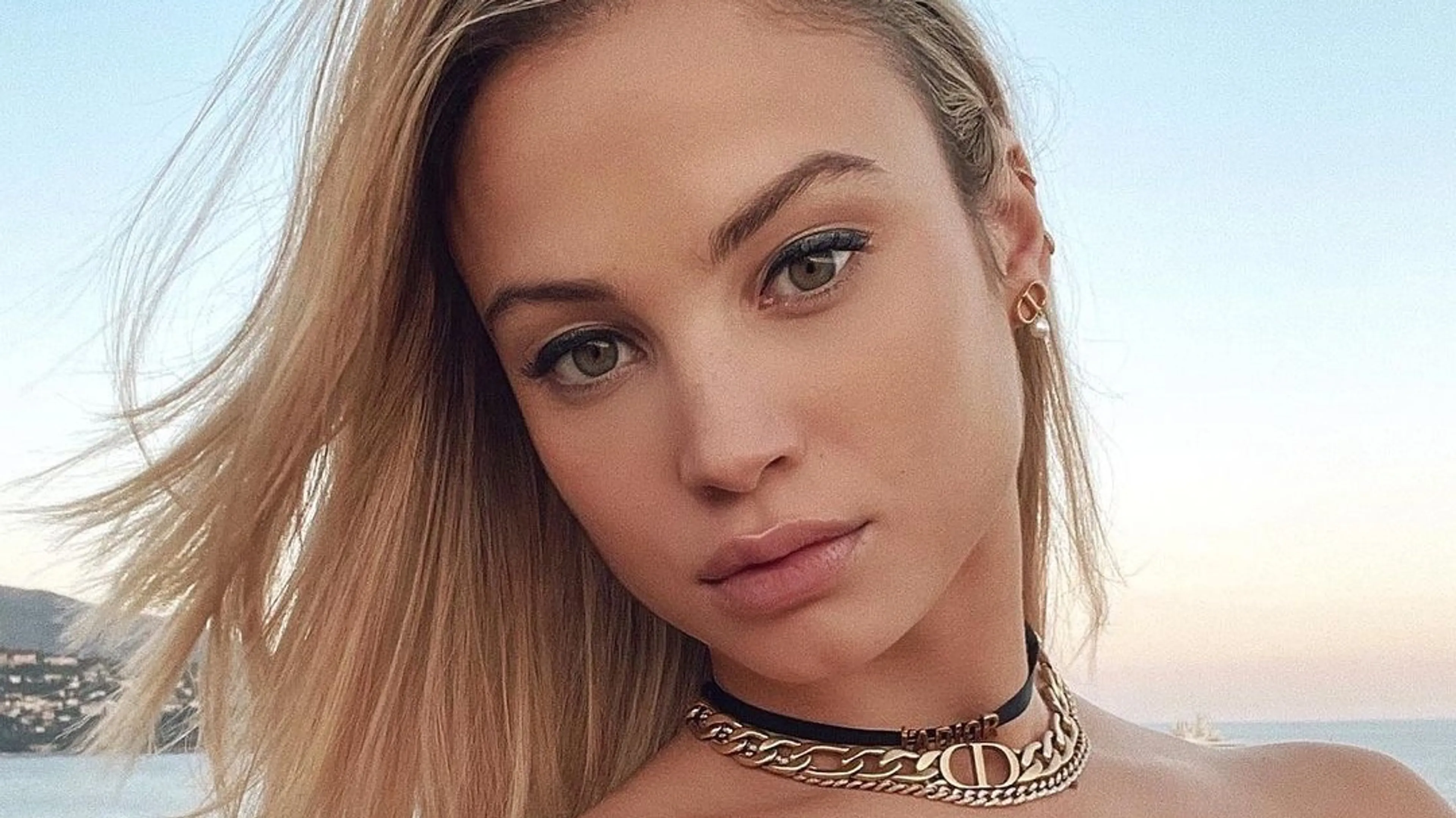 Rose Bertram slaakt noodkreet na haat en pesterijen: 'Aangetast imago'