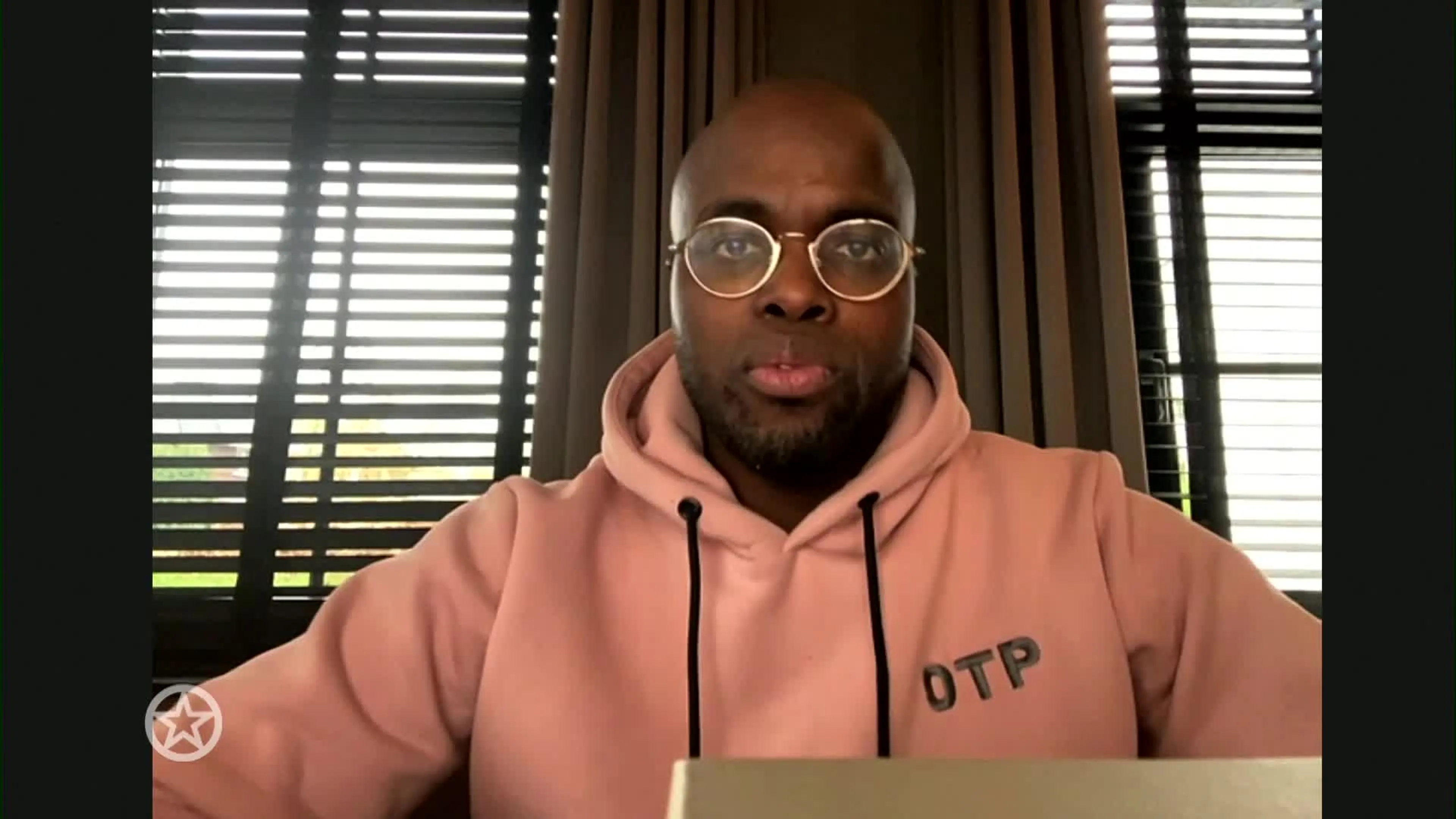 Jandino reageert op schietpartij feestje