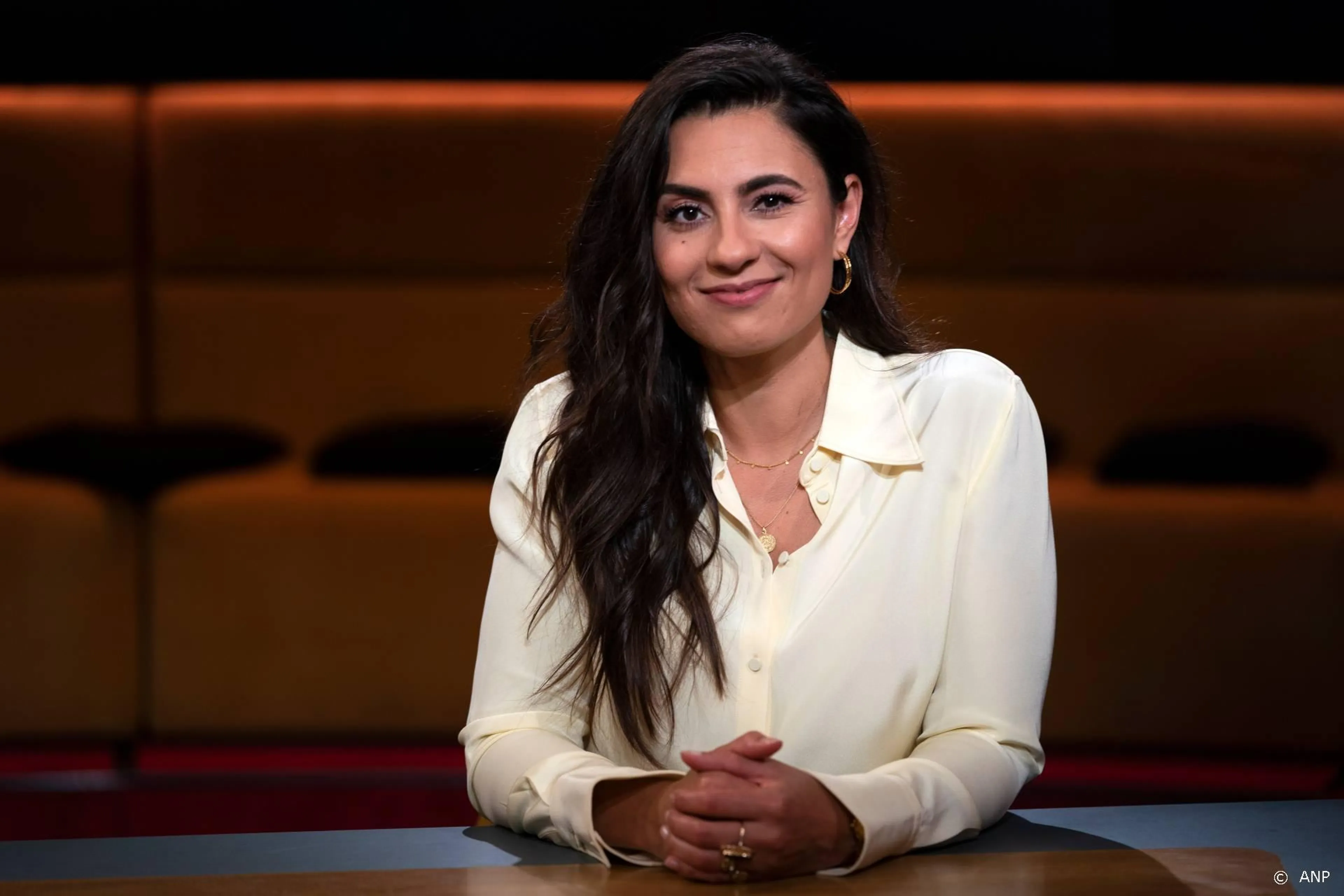 Presentatrice Nadia Moussaid gaat trouwen