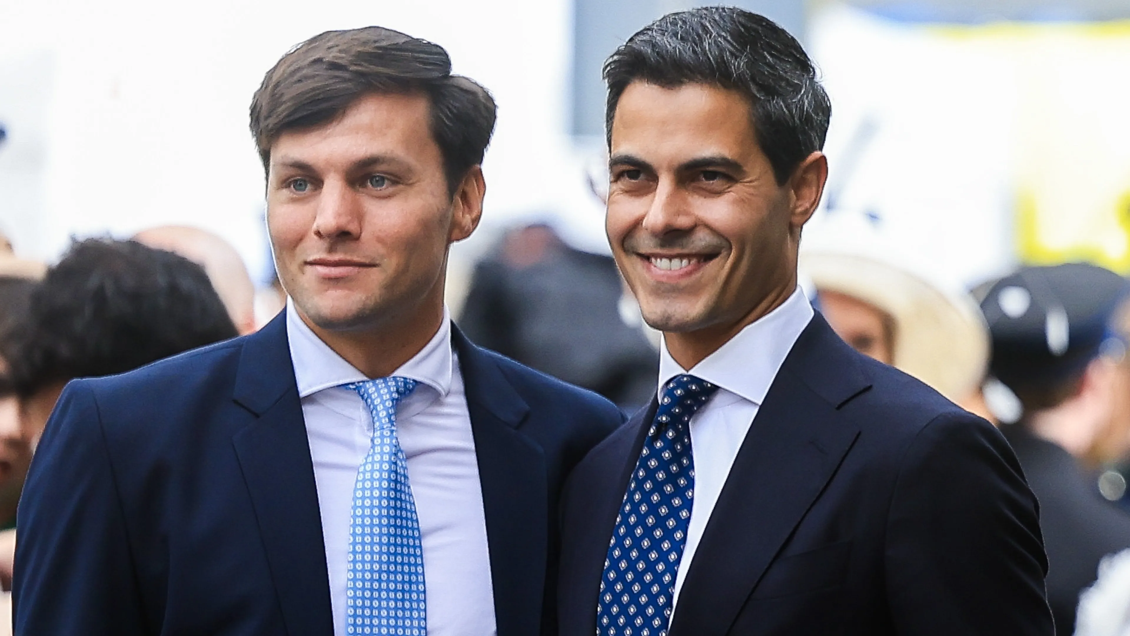 Zien: Verloofde Rob Jetten, Nicolás Keenan, schittert op cover L'HOMO