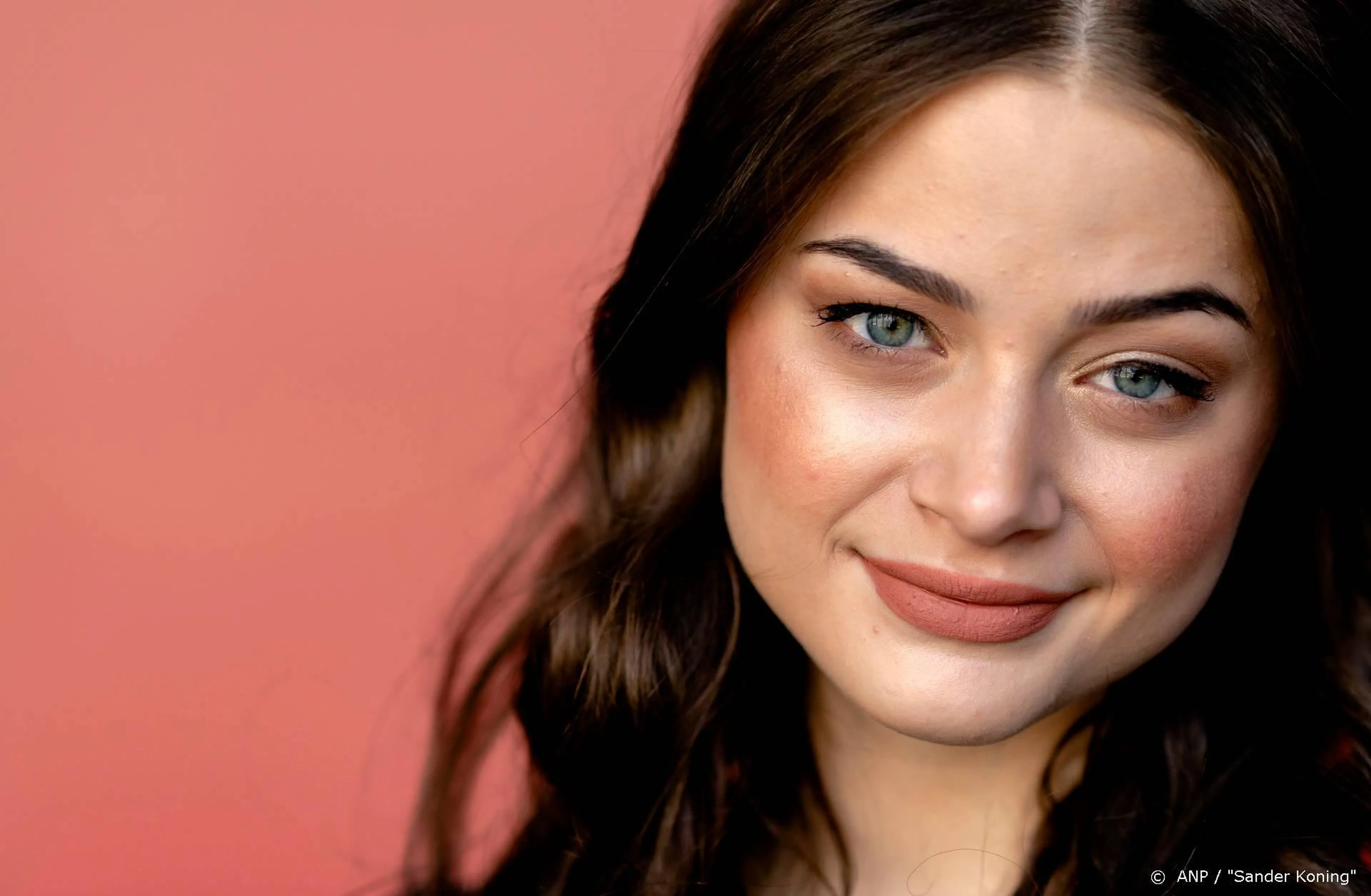 Stefania werkt tot songfestival aan airmiles