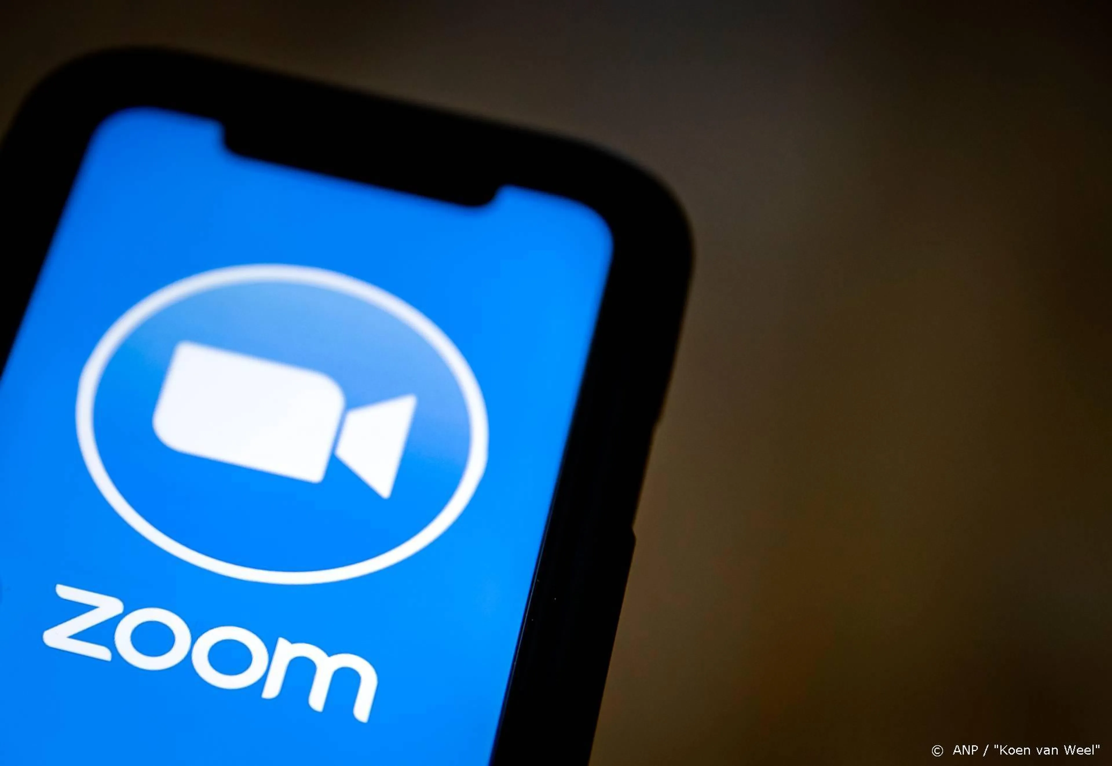 Cast serie Community komt weer bij elkaar op Zoom