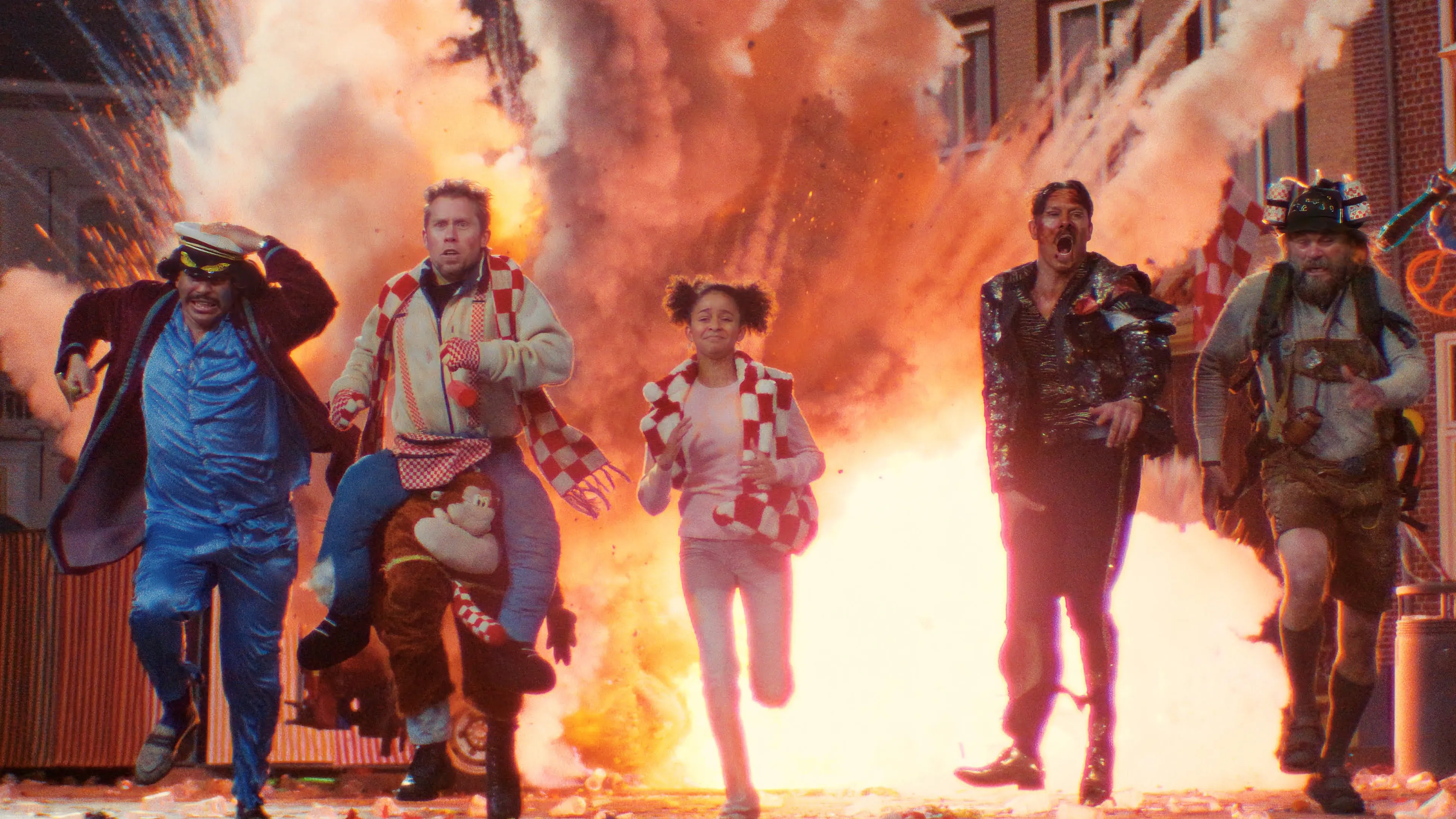 Makers New Kids komen met nieuwe carnavalsfilm: 'Gezeur van zeikers is er altijd'