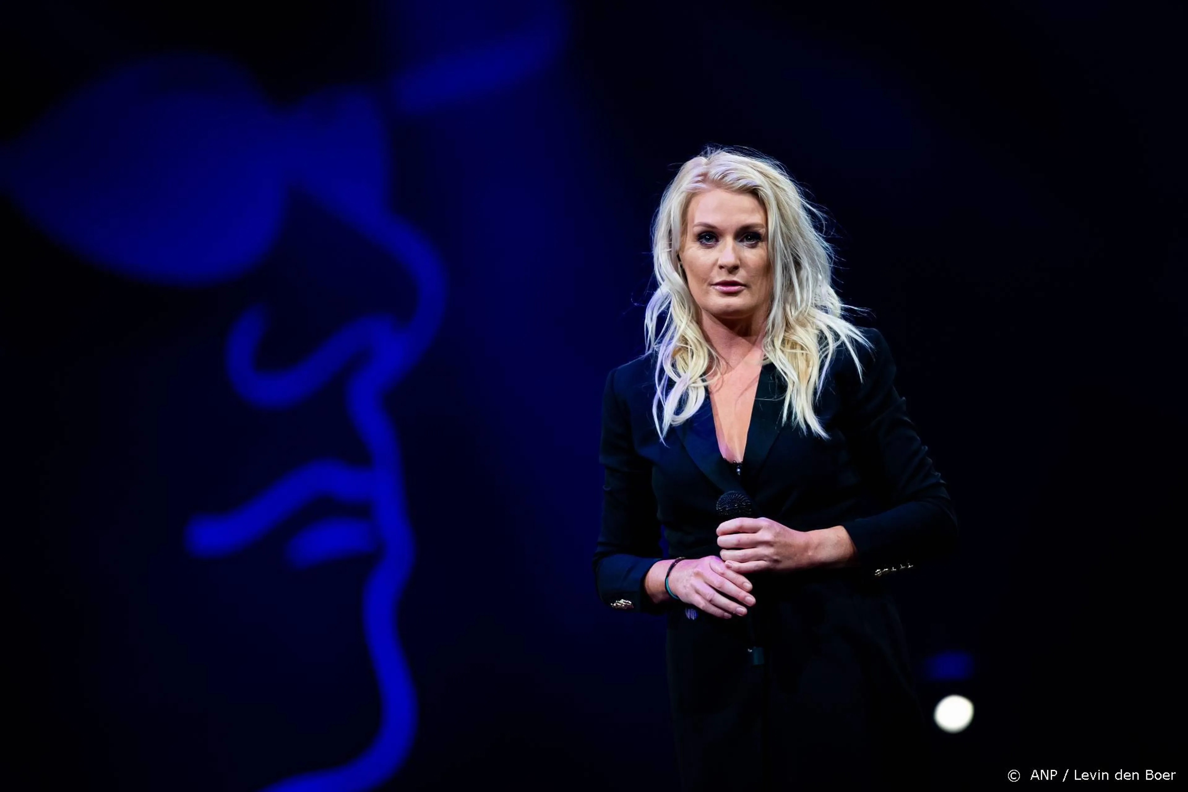 Miss Montreal schiet uitvaartlijst binnen
