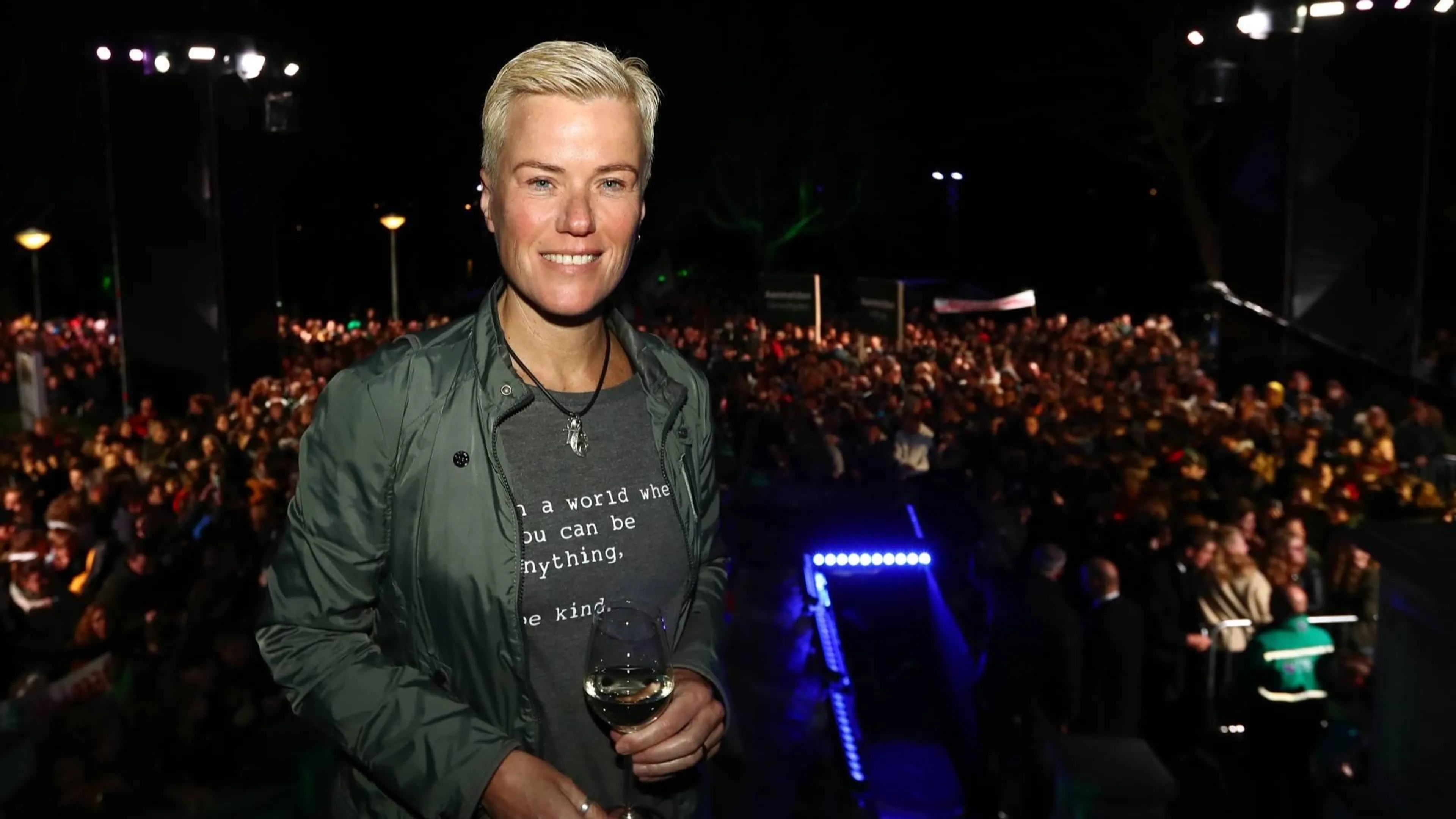 Ellie Lust bekent: 'Ik ben eigenlijk een ex-crimineel'