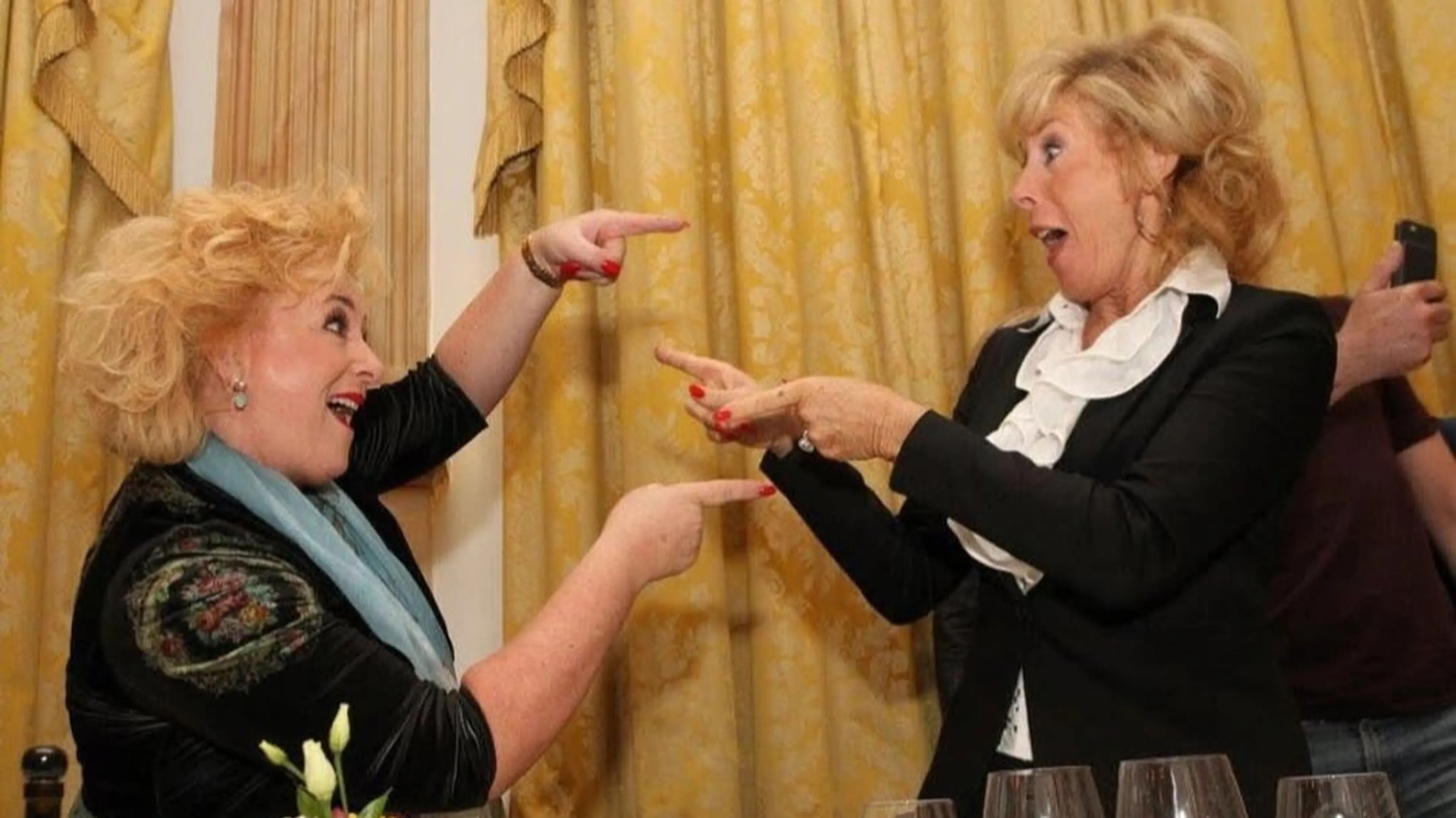 Karin Bloemen rouwt om vrienden Joke Bruijs en Gerard Cox