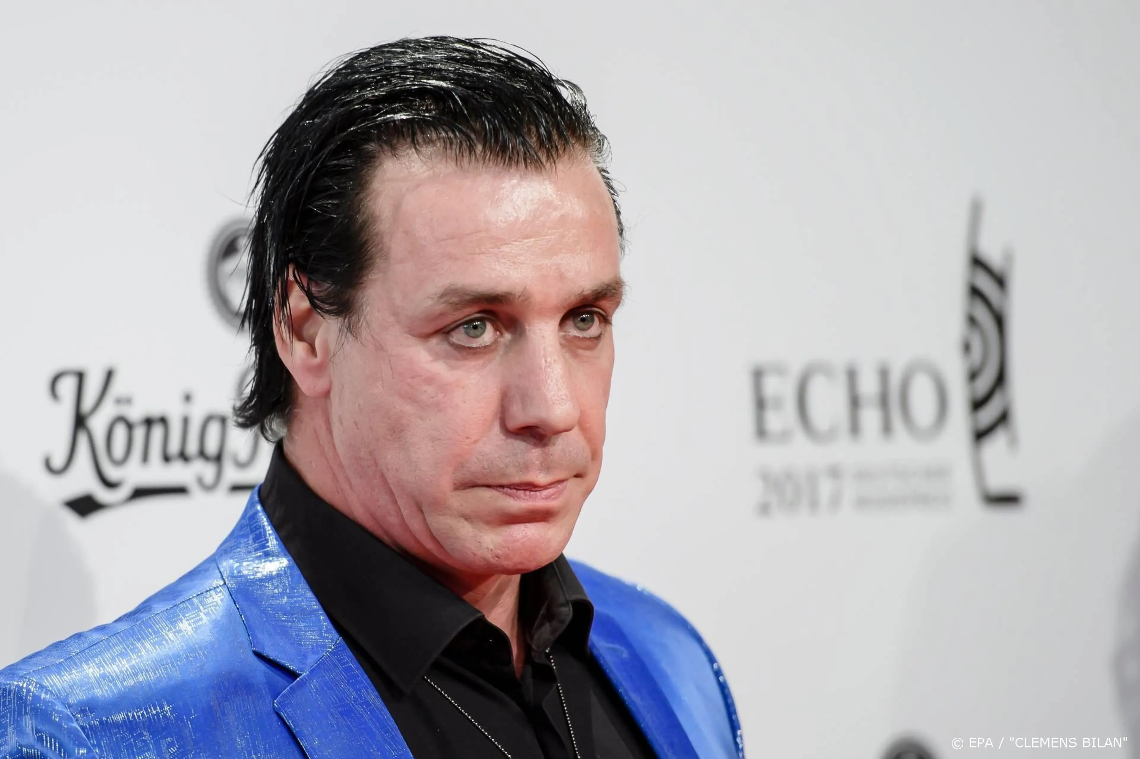Rammstein-frontman op intensive care door corona