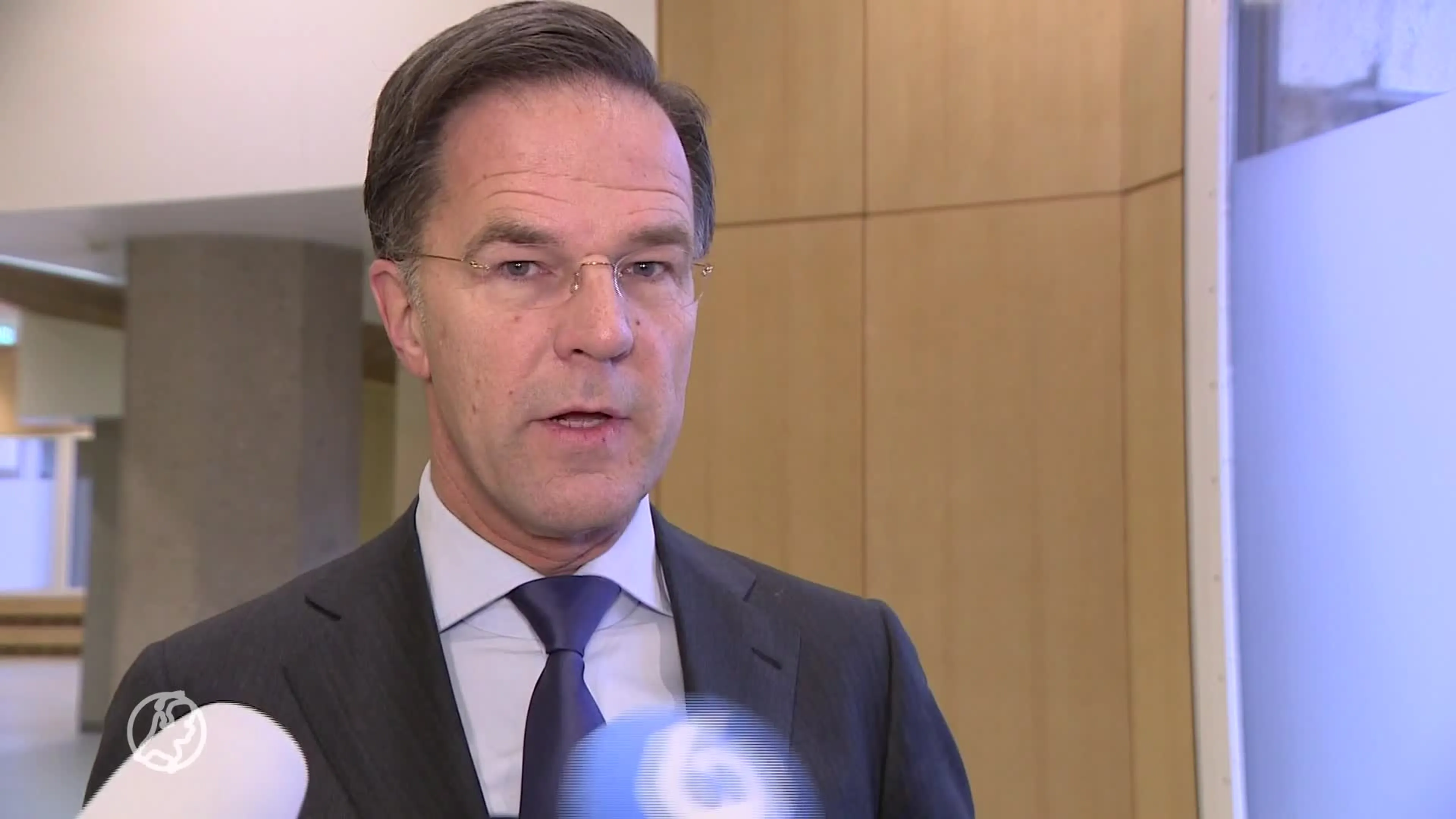 Premier Rutte geschrokken van conclusies Holocaust-onderzoek: 'Schokkend'