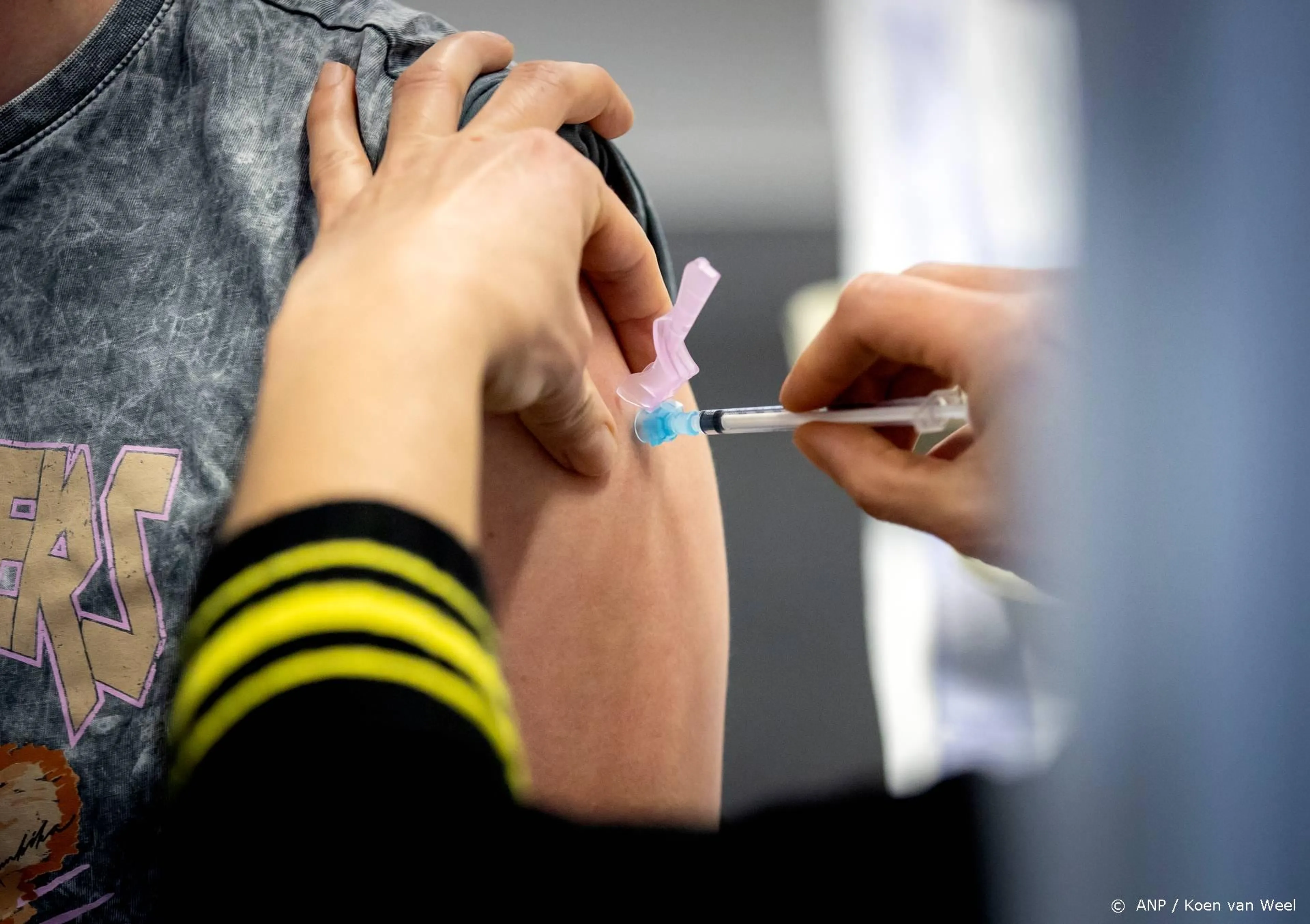 Oproep aan kabinet: prik ook 's nachts en red het festivalseizoen