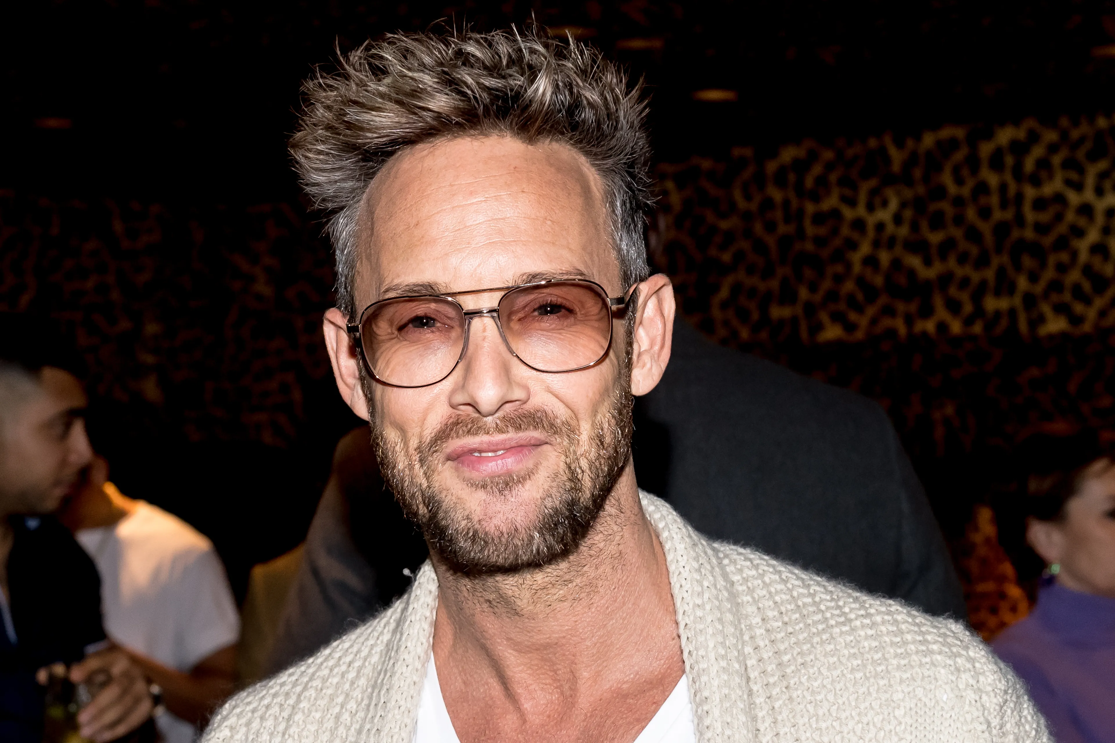 ZIEN: Nieuwe extreme look voor Charly Luske