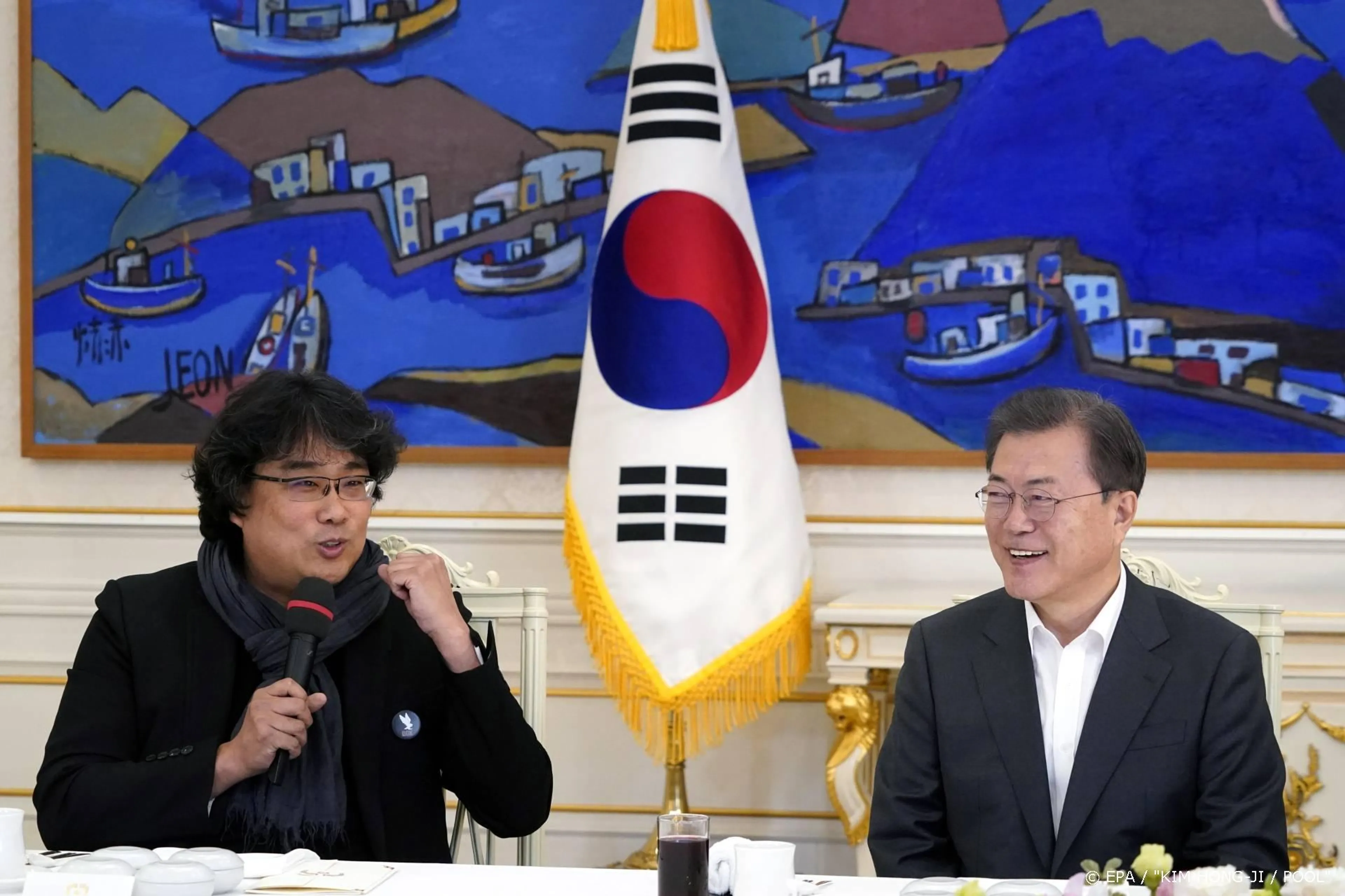 Bong Joon-ho luncht met president na Oscarwinst