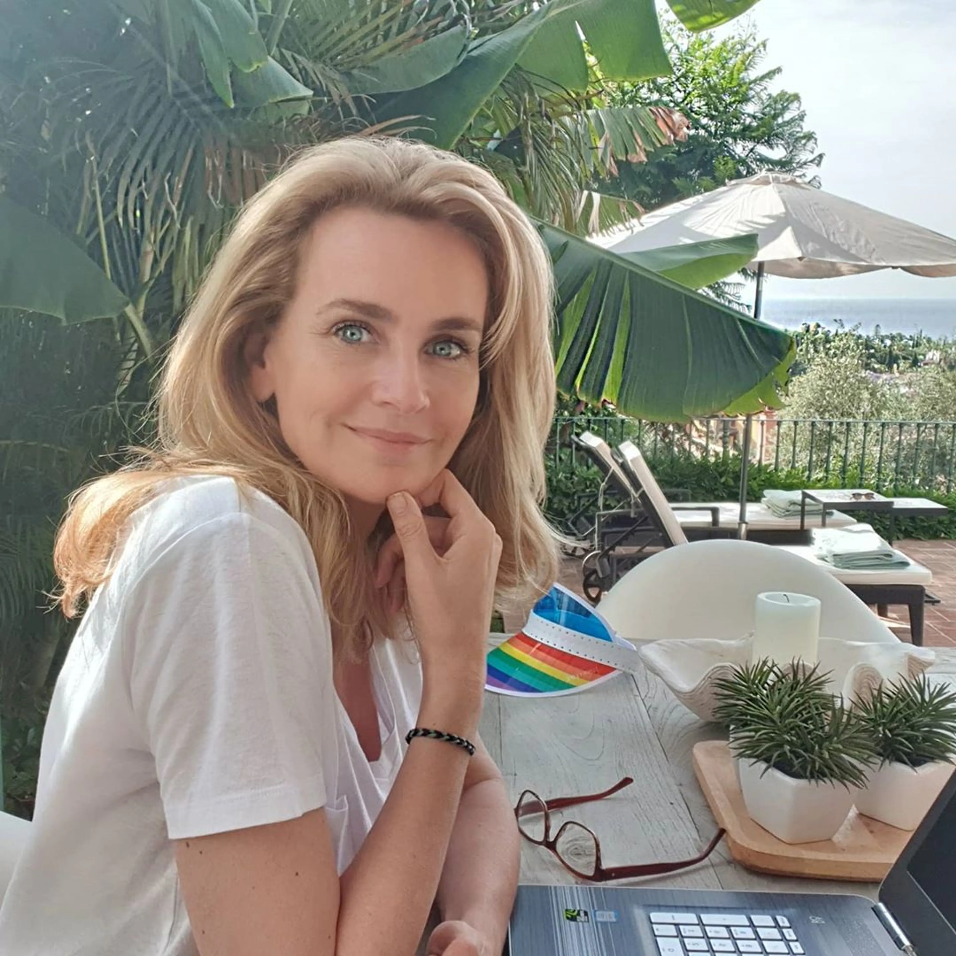 Daphne Deckers deelt liefdevolle foto