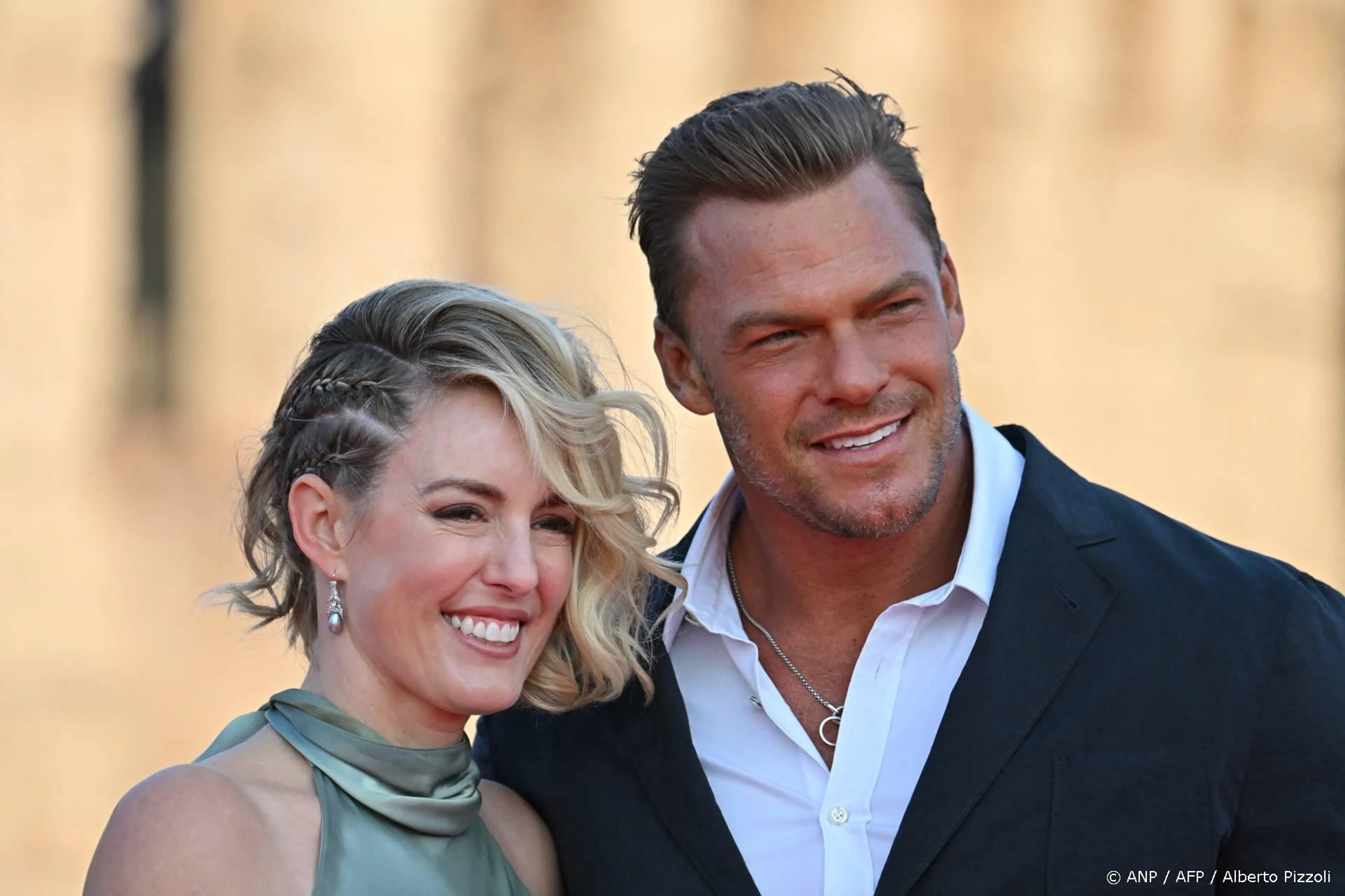 Reacher-ster Alan Ritchson en vrouw Catherine na 27 jaar uit elkaar