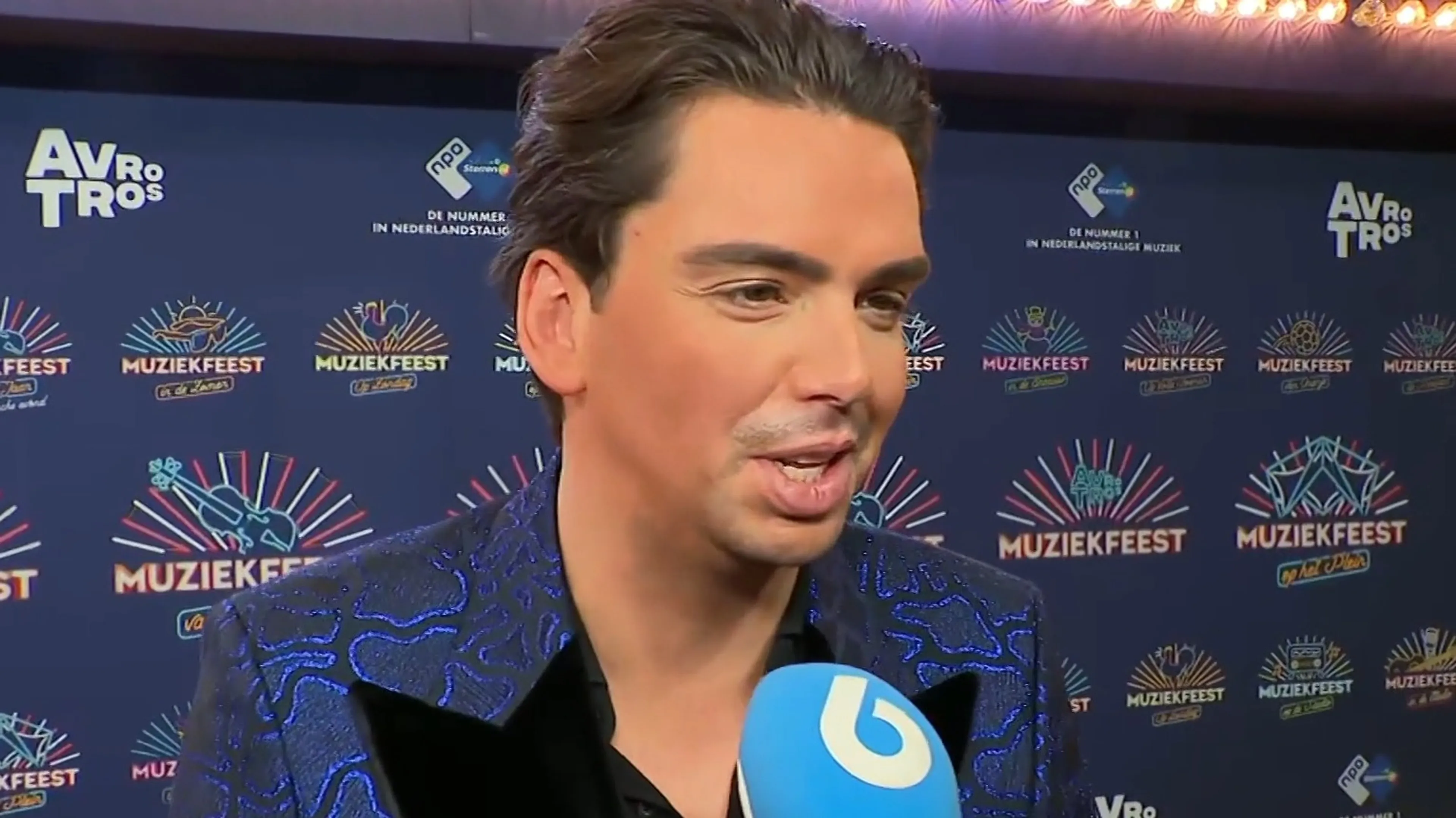 Yves Berendse op speciale manier verrast: 'Bijzondere eer!'
