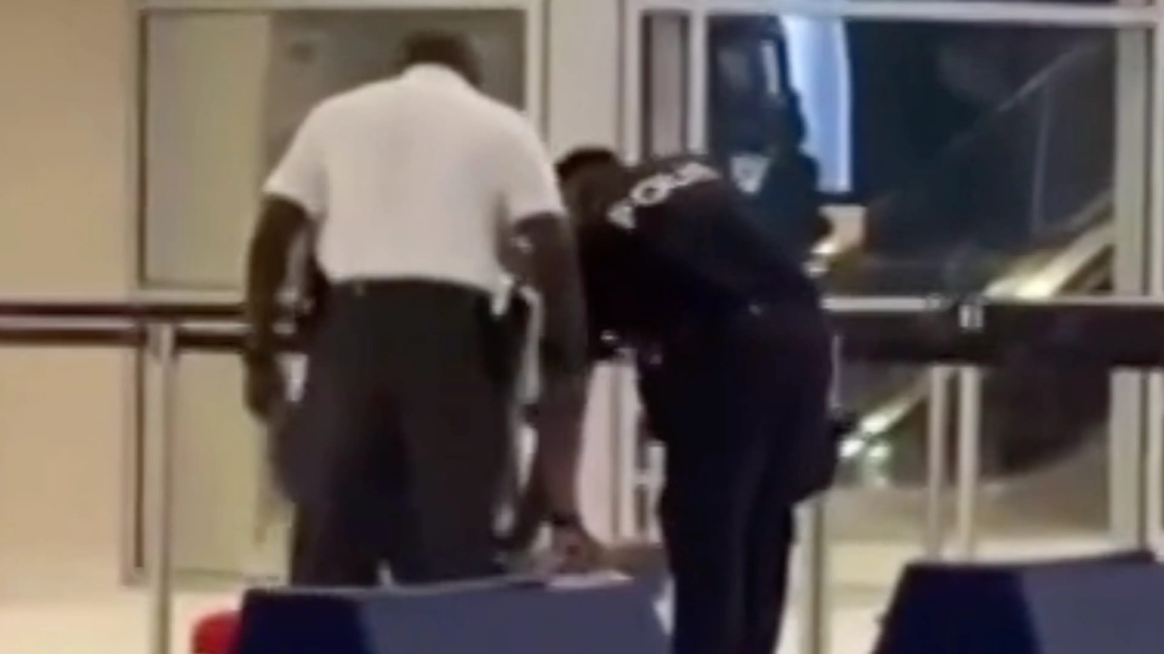 Politie Curaçao: Josylvio afgevoerd naar politiebureau 