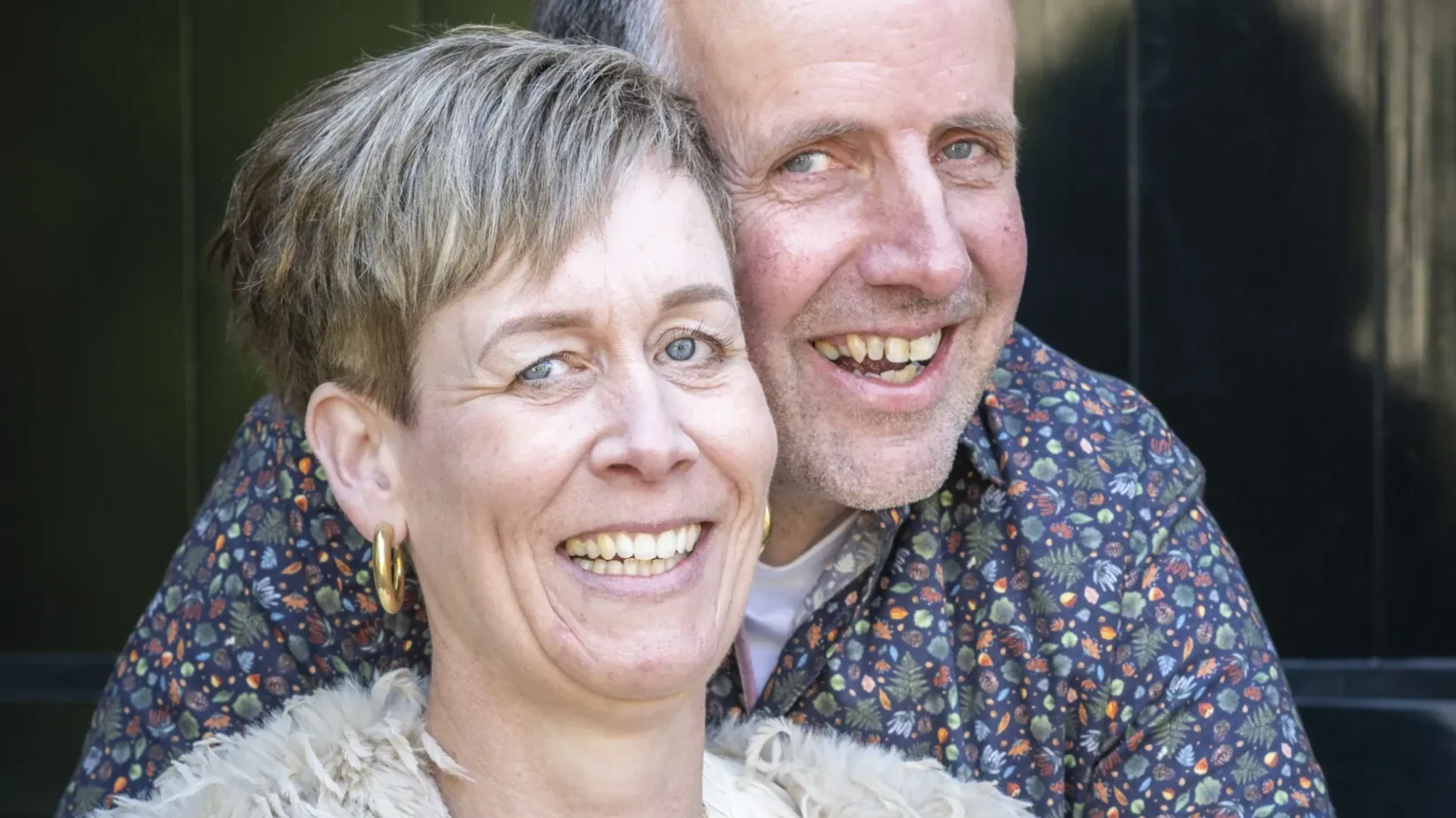 Bzv-Jan geeft Dorien merkwaardig cadeau: 'Dat haar moet geverfd worden'