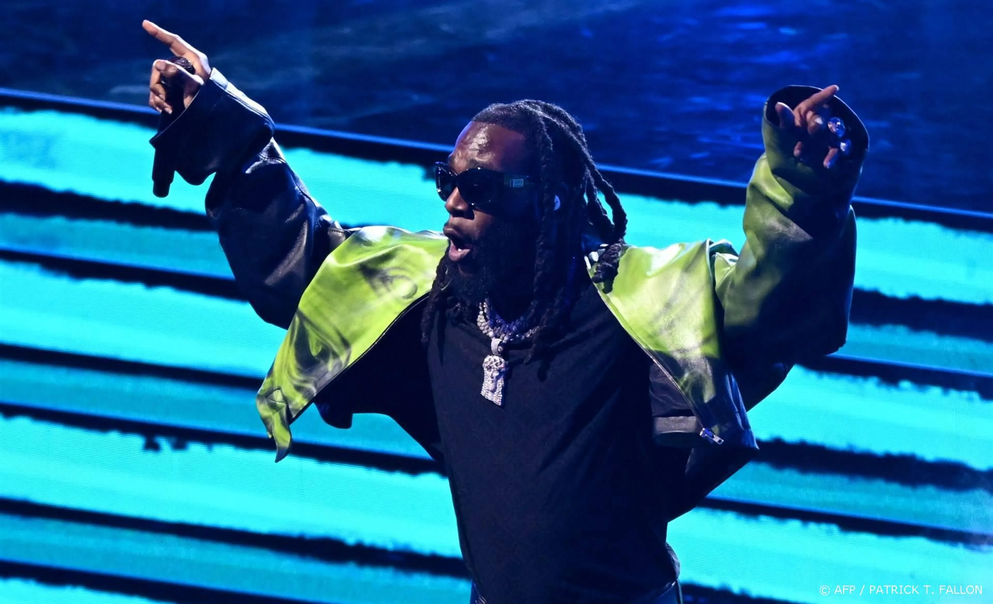 Burna Boy laat fans weer lang wachten in GelreDome