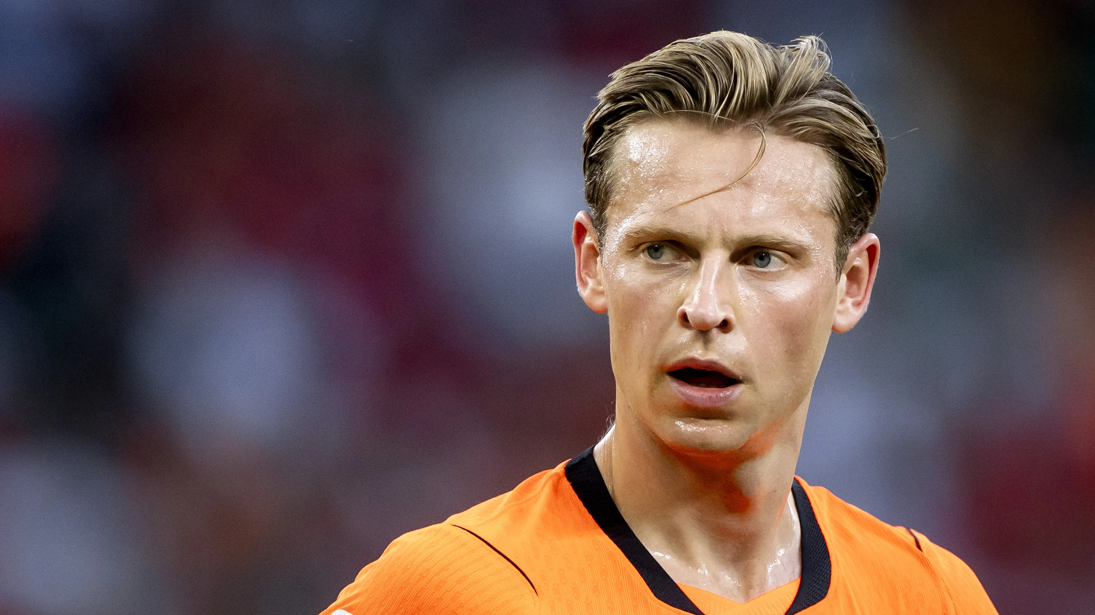 Emotionele Frenkie de Jong doet WK-belofte: 'Komen sterker terug' 