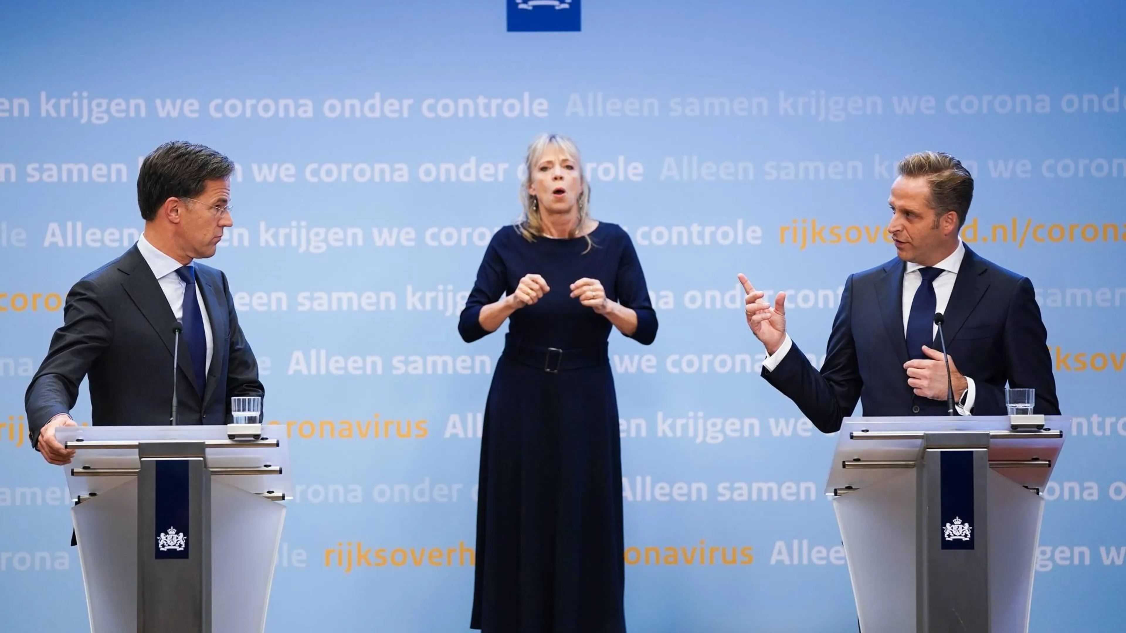 Bijna 7,5 miljoen kijkers voor persconferentie Rutte