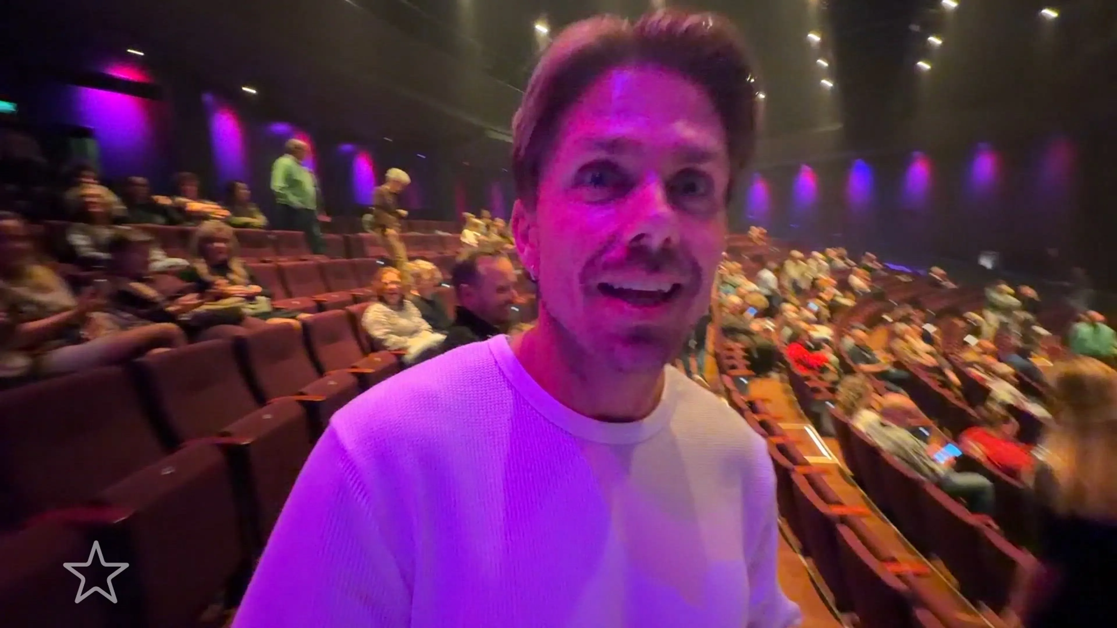 André Hazes over theatertour zus Roxeanne: 'Ik ben een hele trotse broer'
