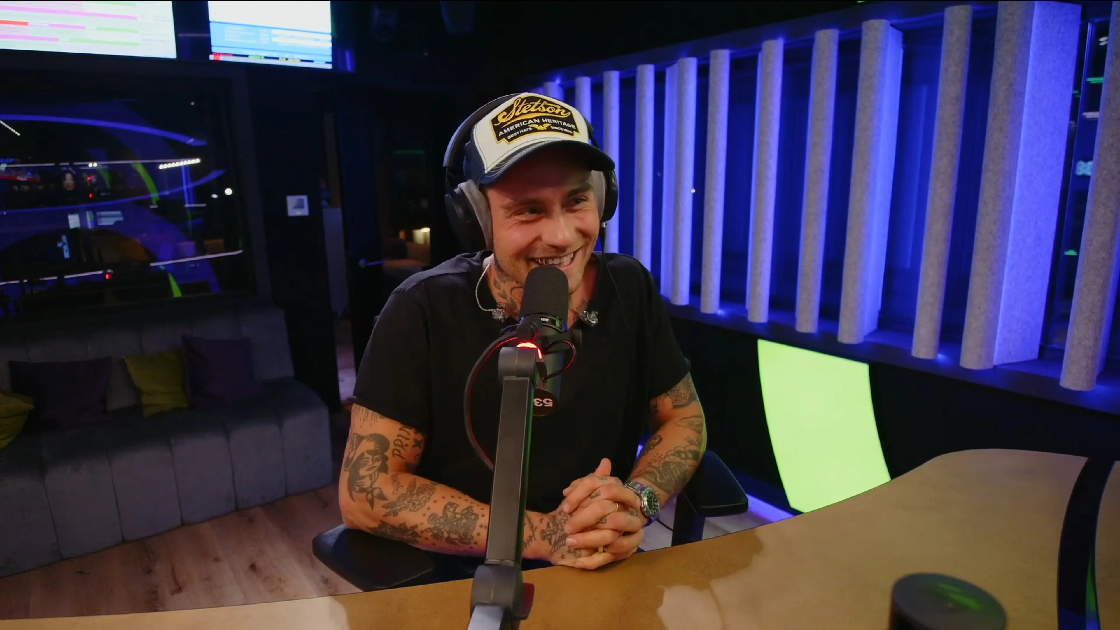 Douwe Bob hint op mogelijke Songfestivaldeelname (KIJK Radio 538)