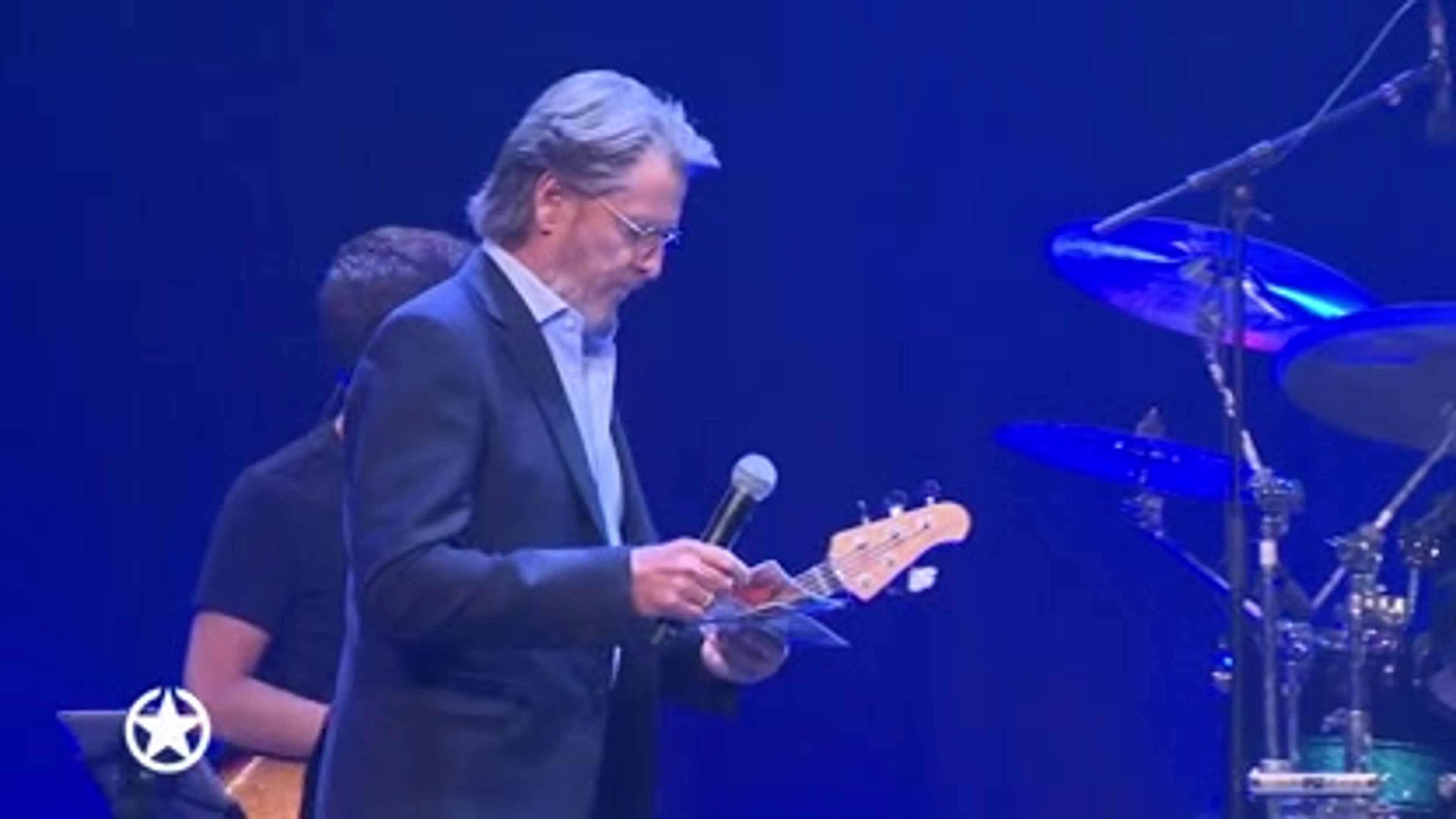 Tino Martin sleept vier prijzen in de wacht bij Buma NL Awards
