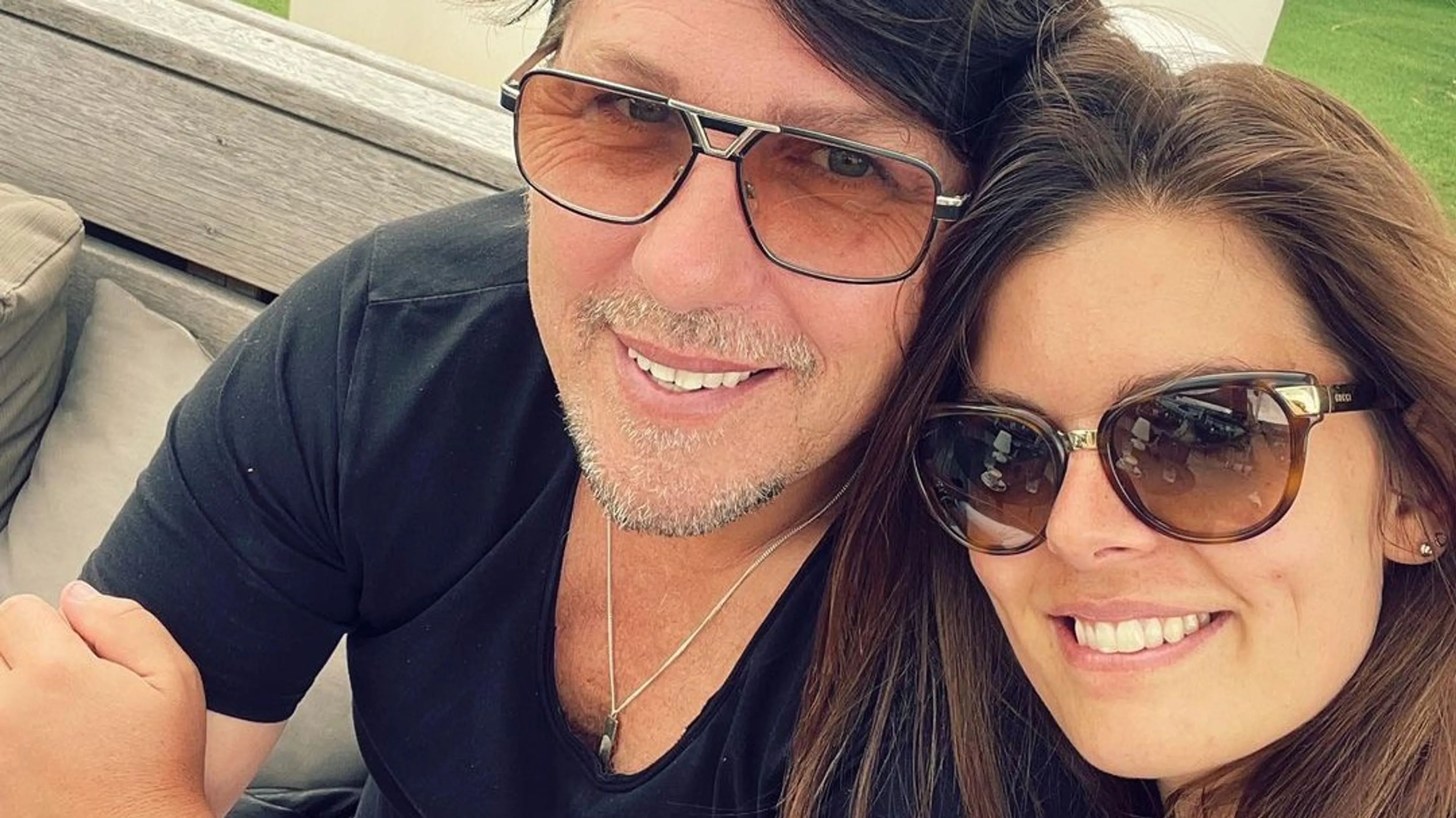 ZIEN: Vriendin Jan Dulles showt groeiende babybuik