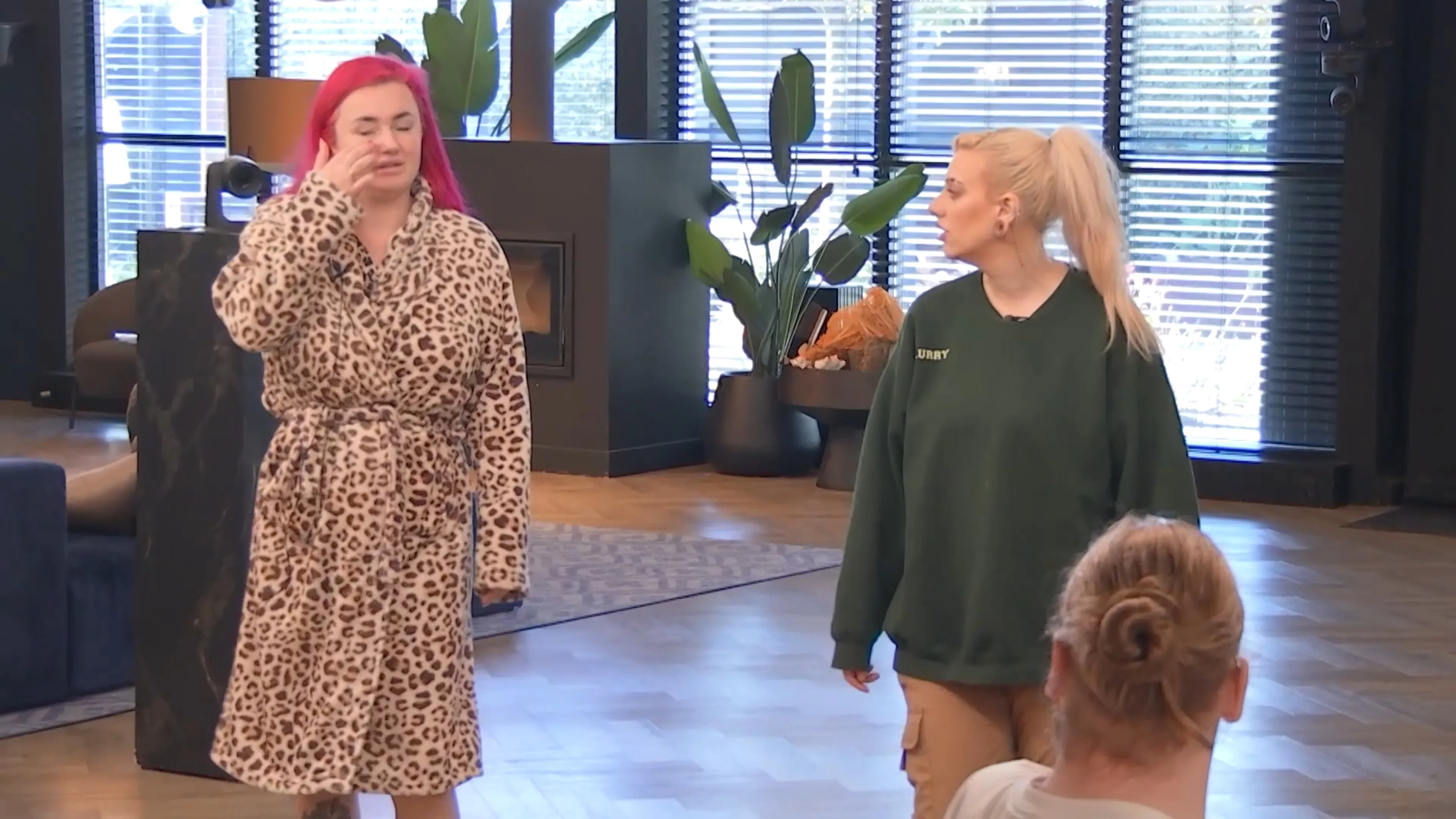 Bonnie moet naar de spoedeisende hulp in De Bondgenoten