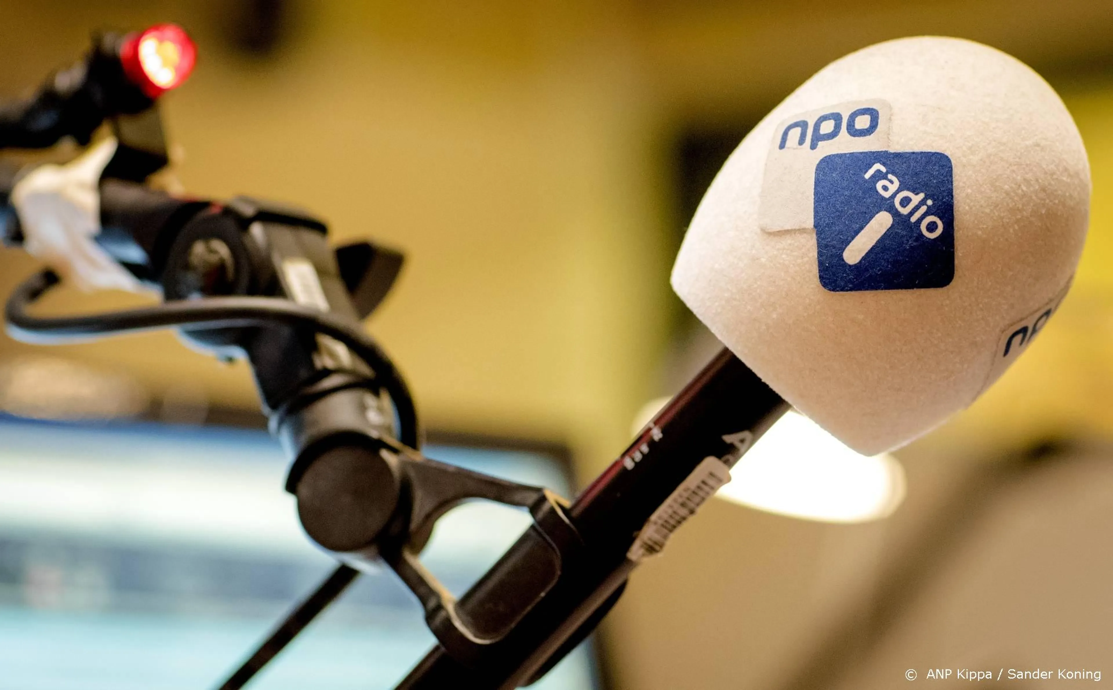 Hans Hogendoorn verdwijnt na vier decennia als zenderstem Radio 1