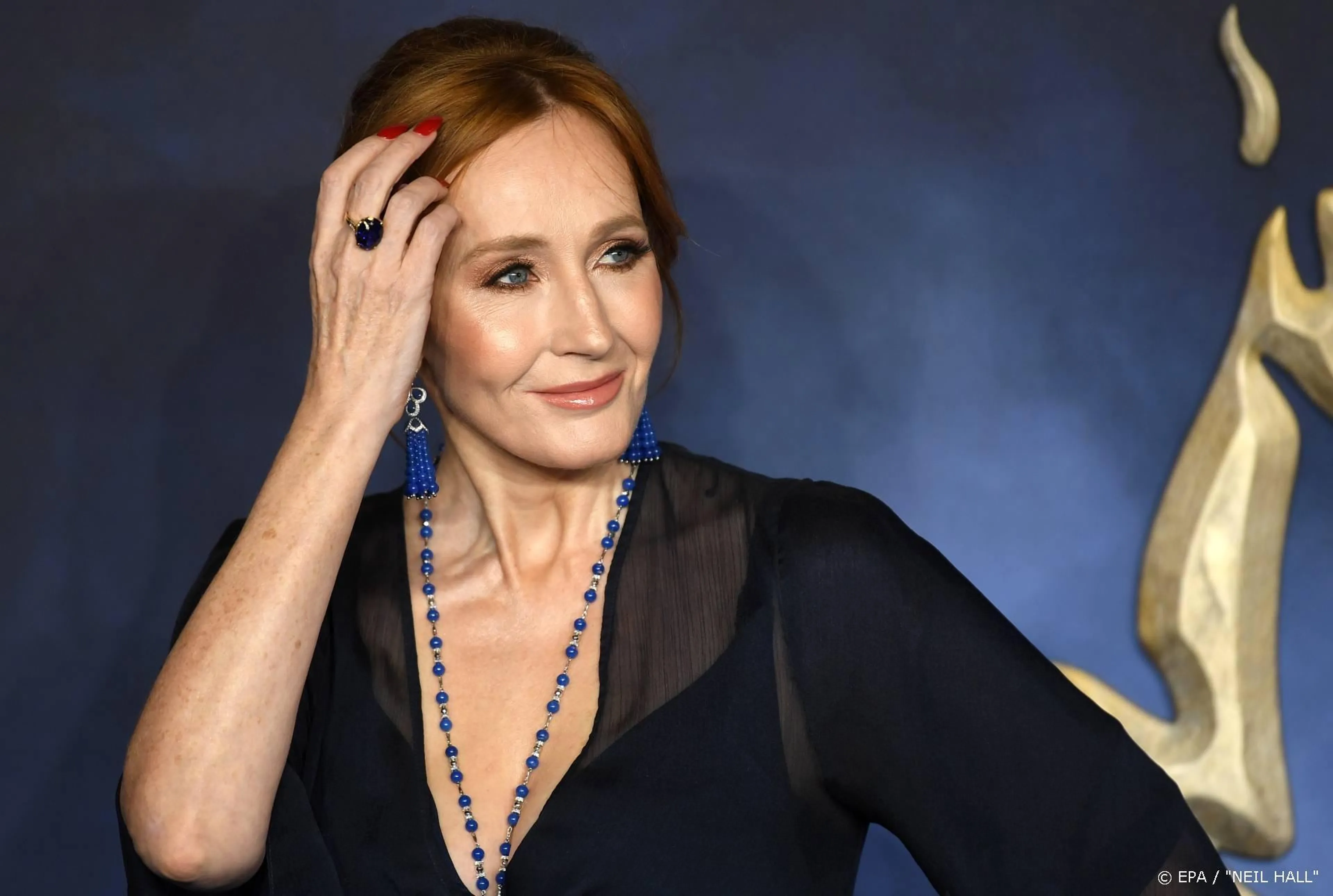 J.K. Rowling doneert miljoen aan goede doelen