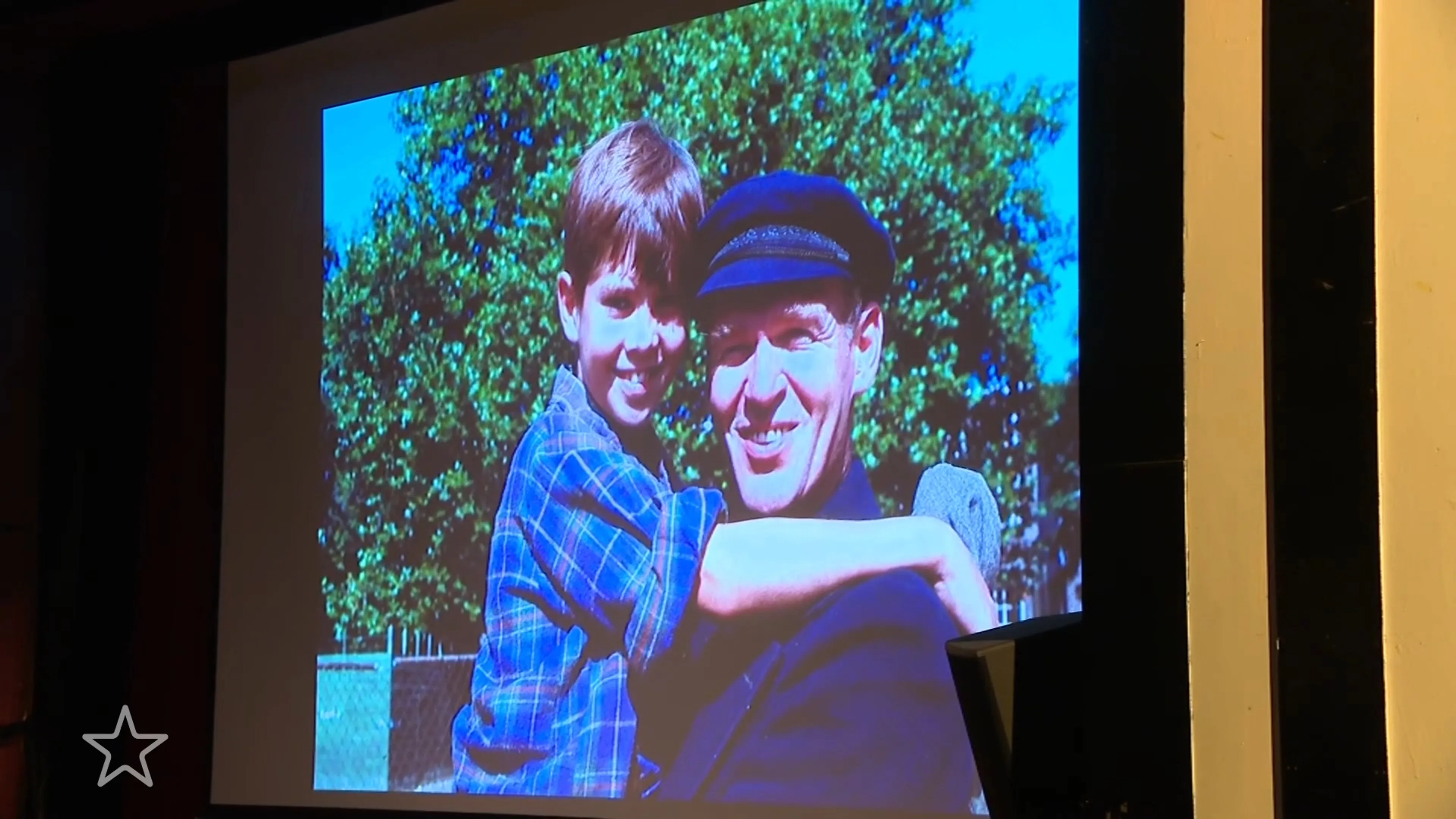 Danny de Munk neemt afscheid van Peter Faber: ' Een icoon'