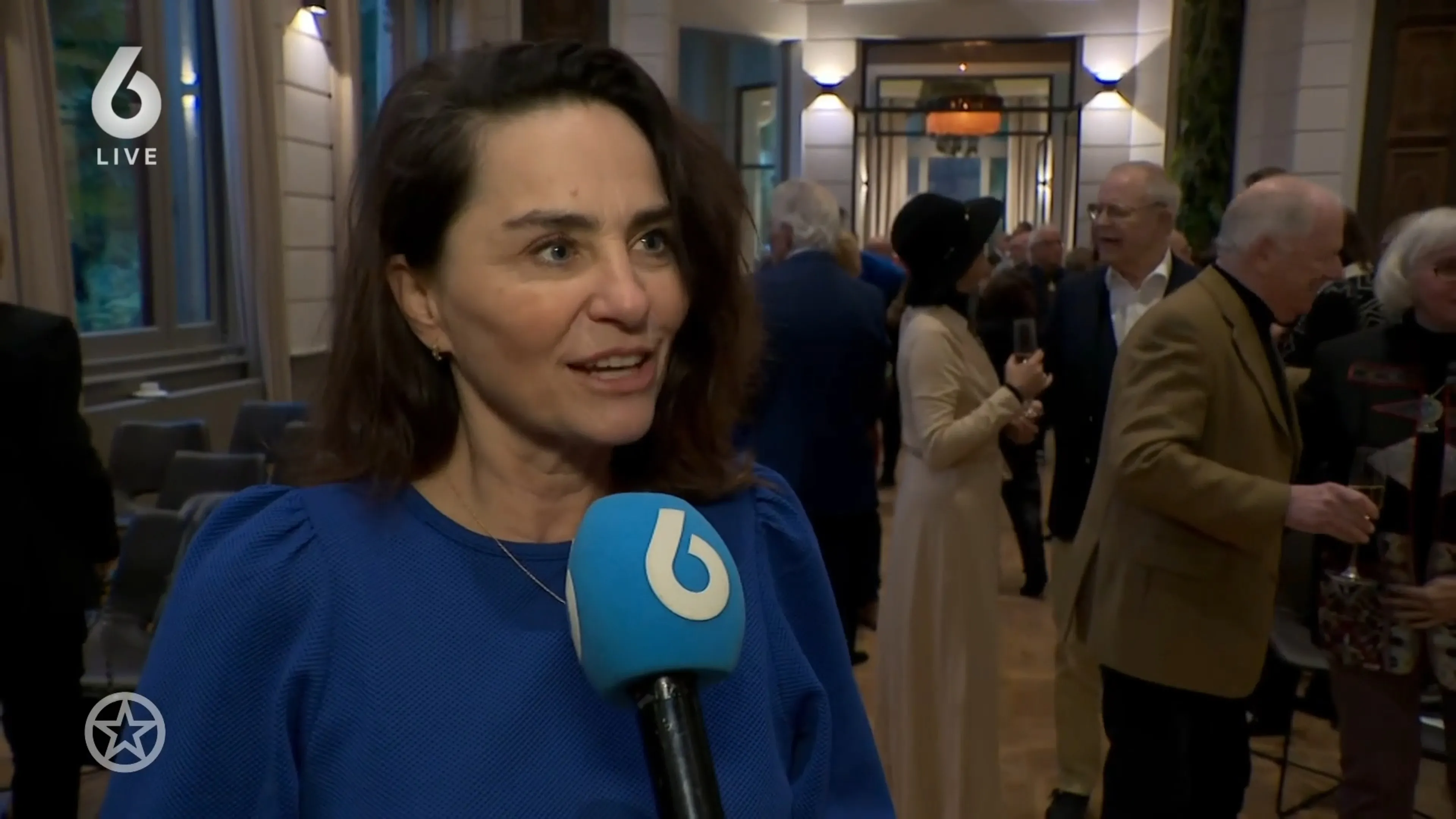 Jet de Nijs spreekt namens Rob de Nijs tijdens oeuvre box-lancering