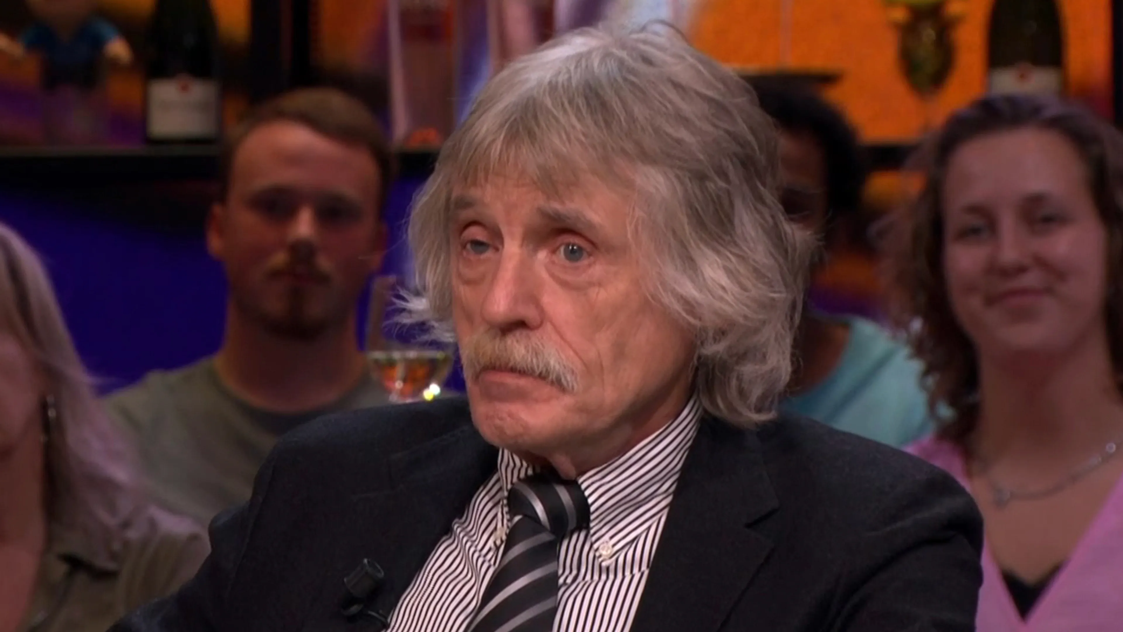 Johan Derksen geraakt door stevige kritiek: 'Ik heb er héél slecht van geslapen’