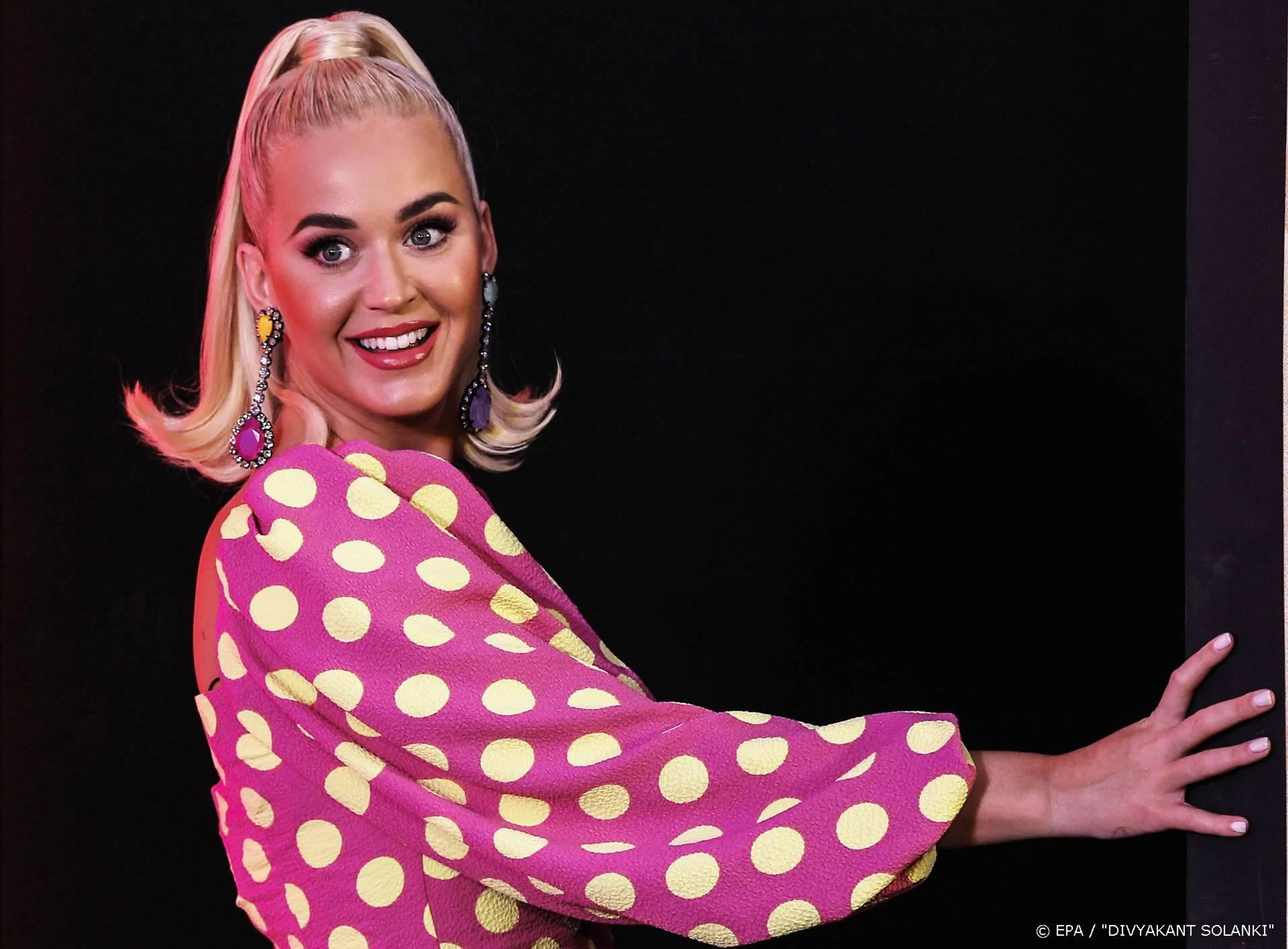 Zwangere Katy Perry huilt veel