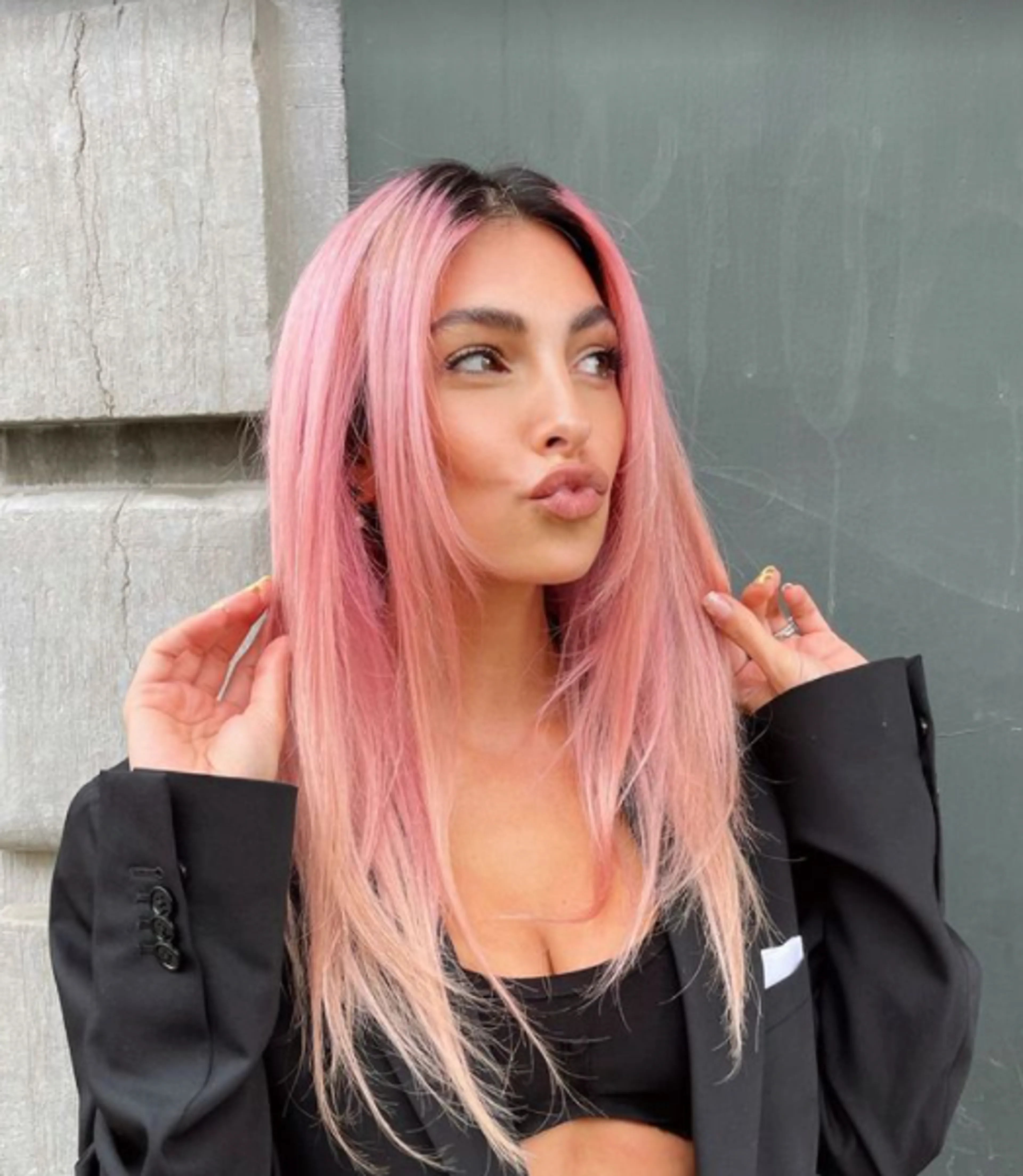 Compleet nieuwe look voor Anna Nooshin