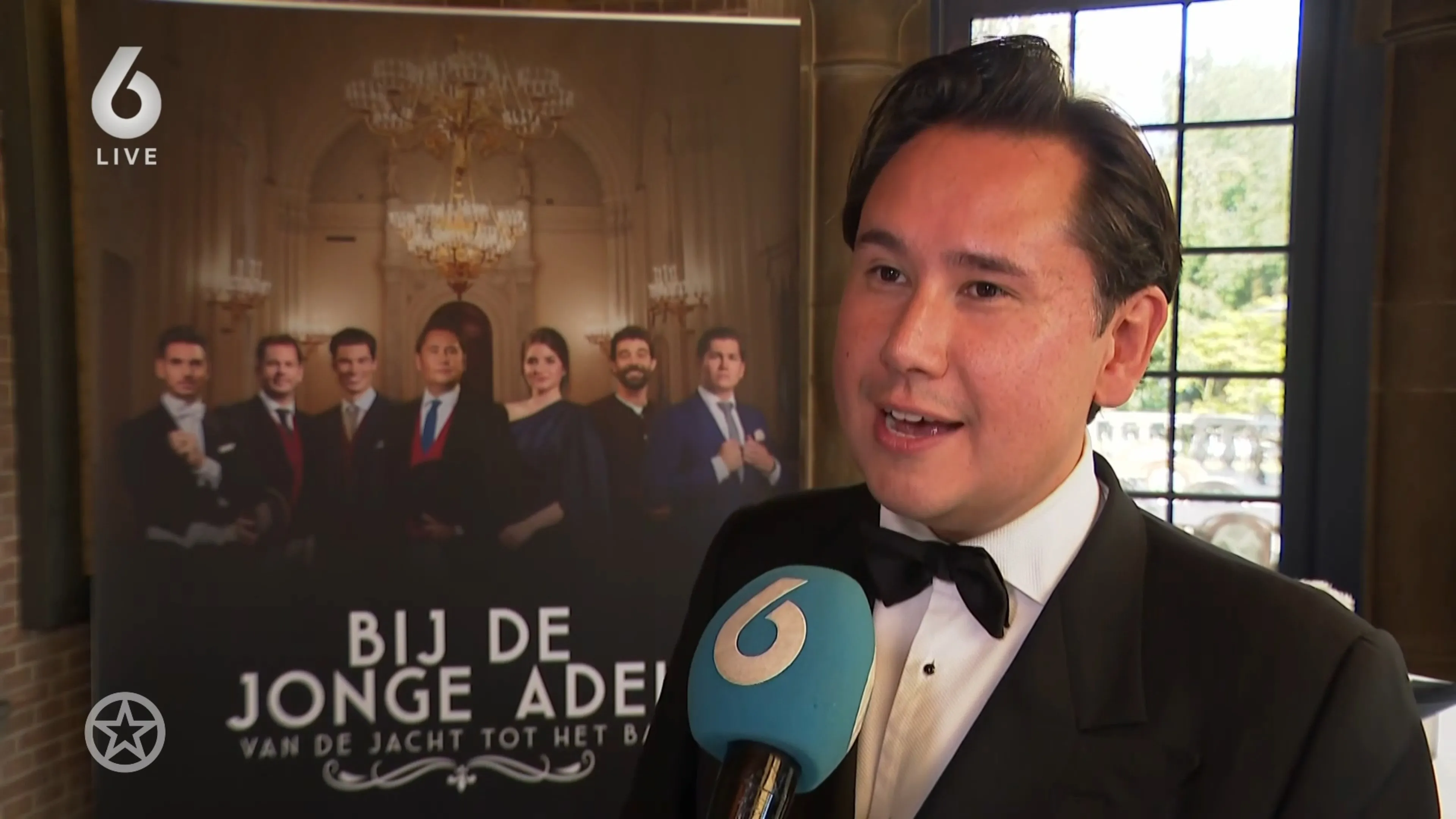 "Gênant" moment in Bij De Jonge Adel