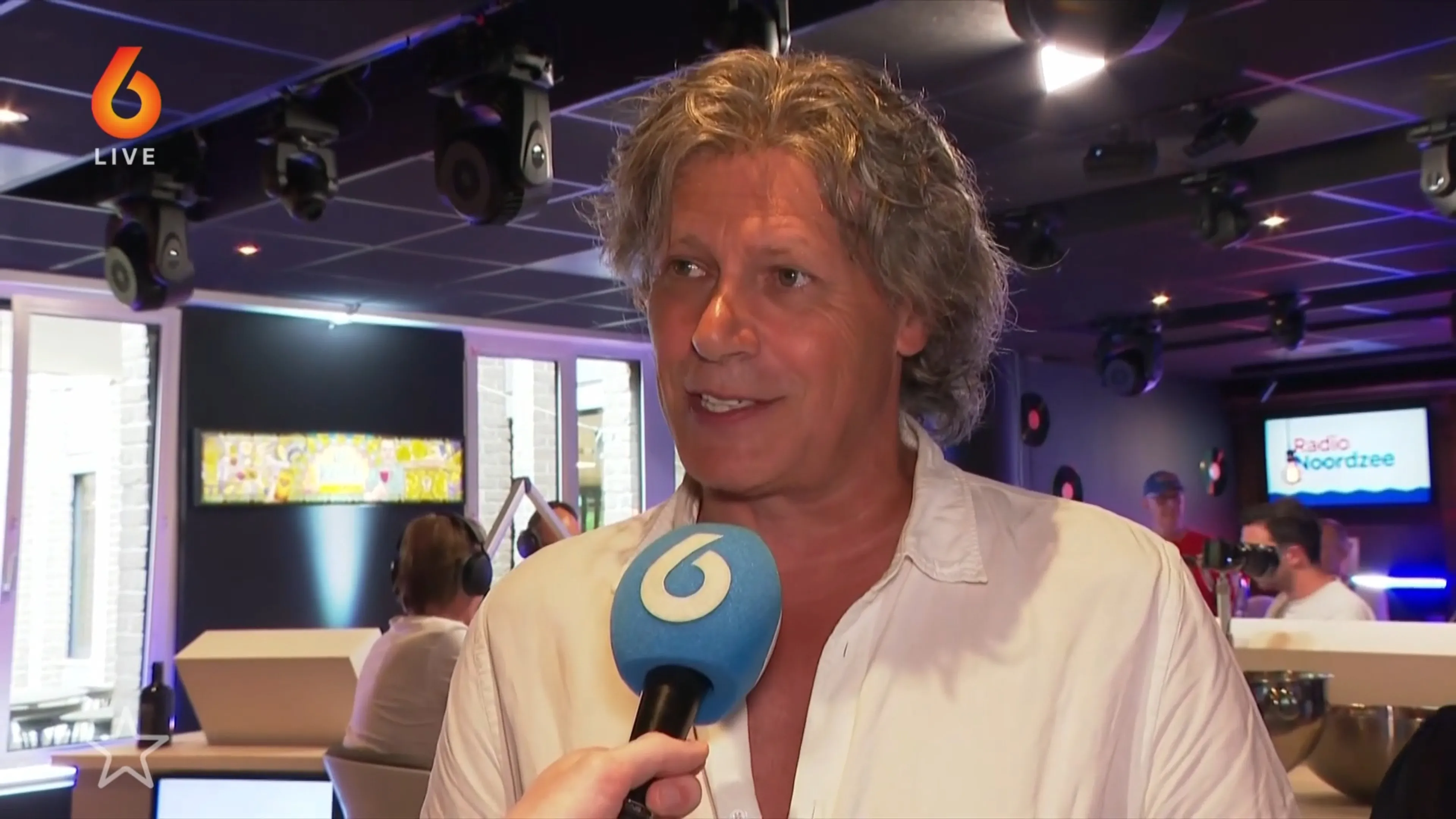Radio Noordzee viert de Dag van het Nederlandstalige lied