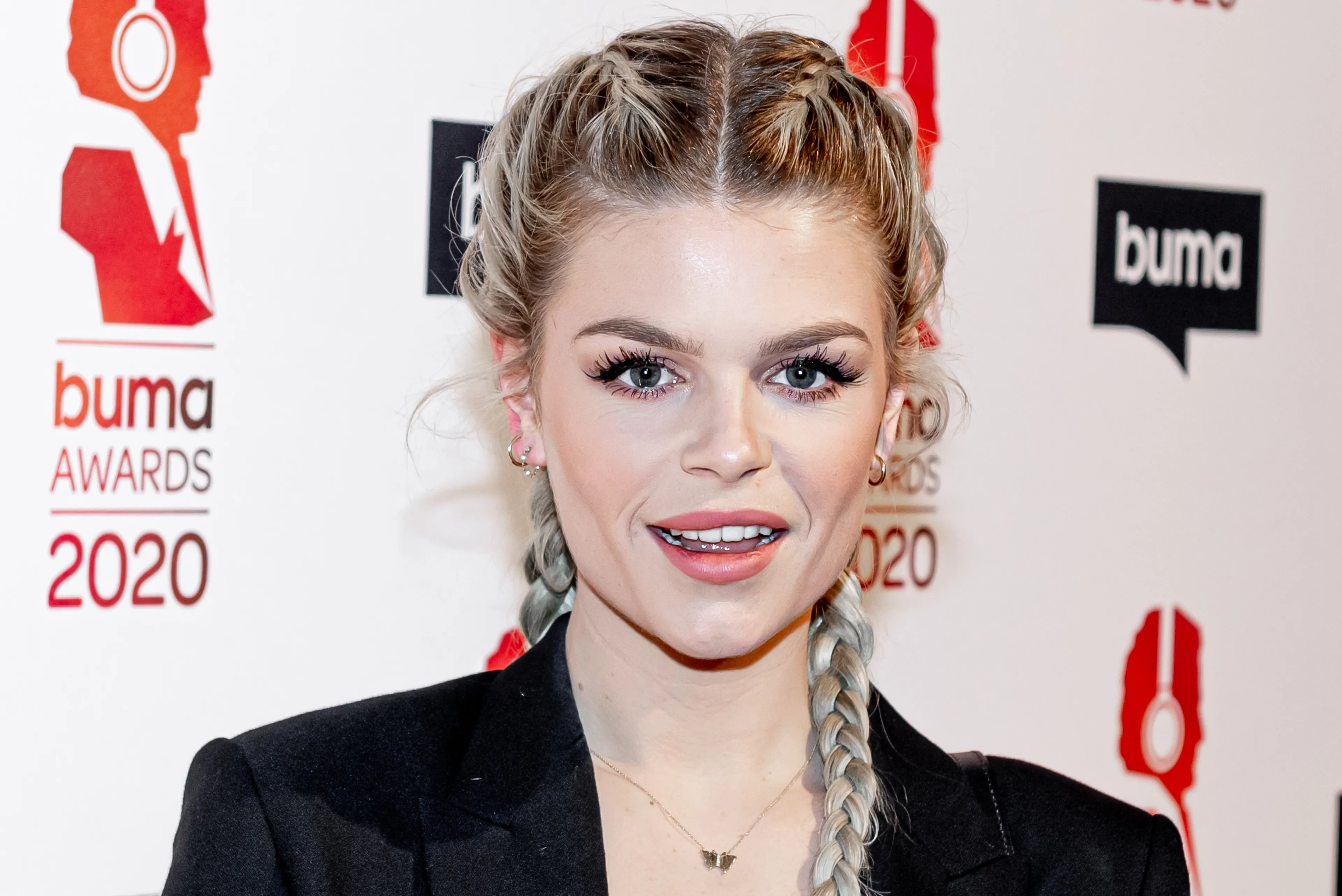 Davina Michelle schittert in nieuwe film