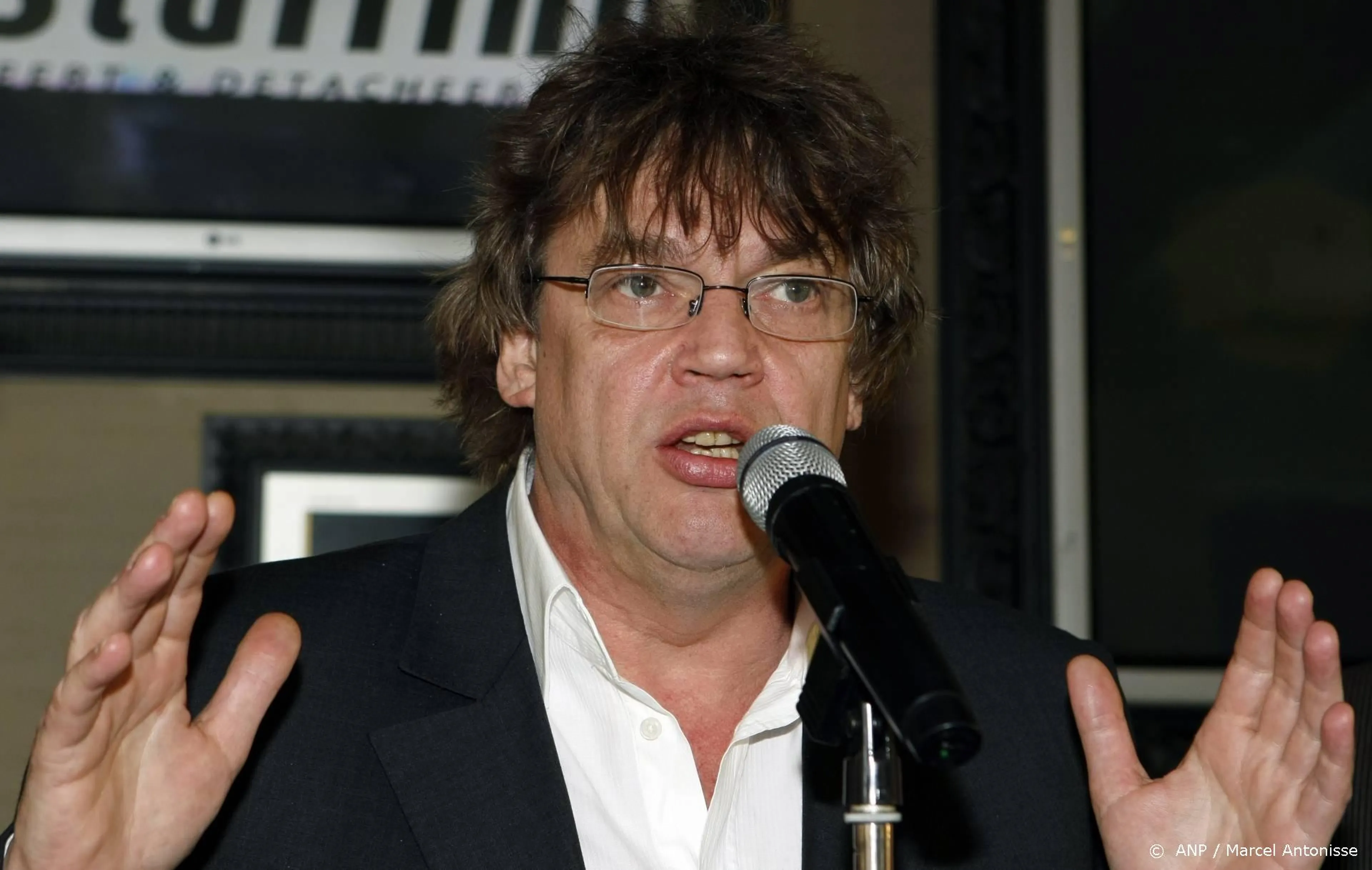 Henk Westbroek openhartig over verdrietige gezondheidsproblemen