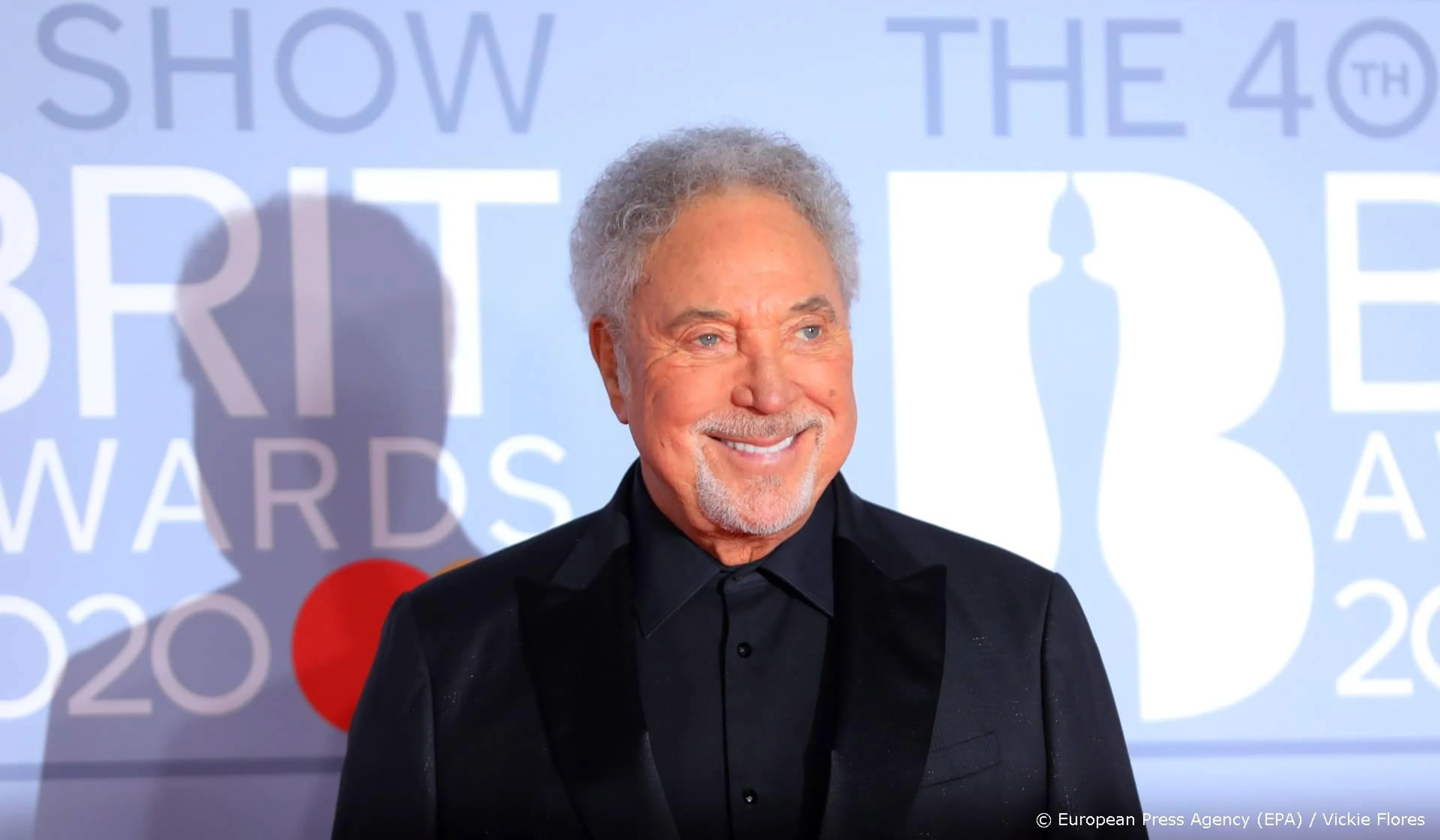 Tom Jones komt met coveralbum