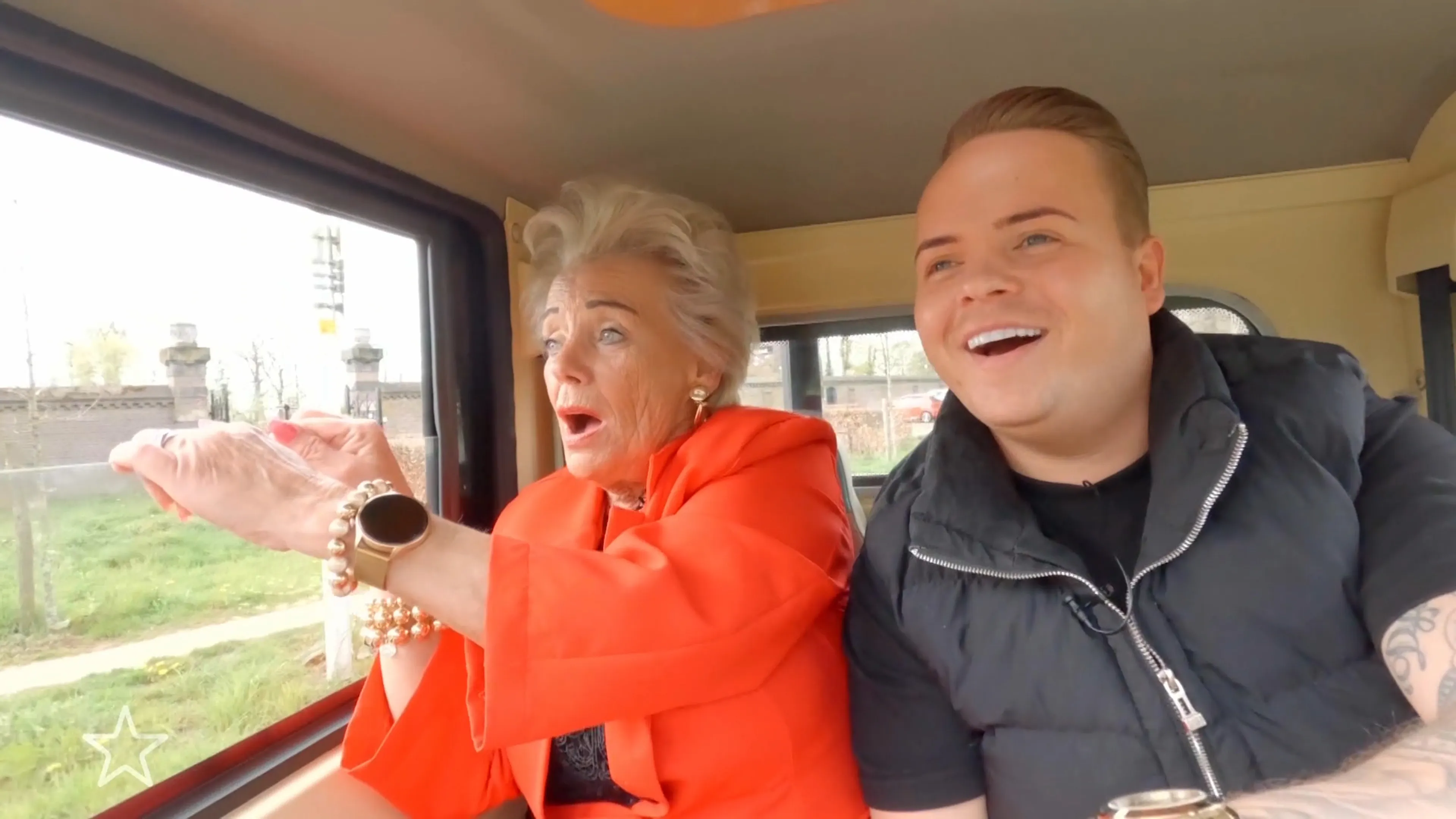 Oma Hermina en kleinzoon Andy kijken uit naar finale The Moneymakers