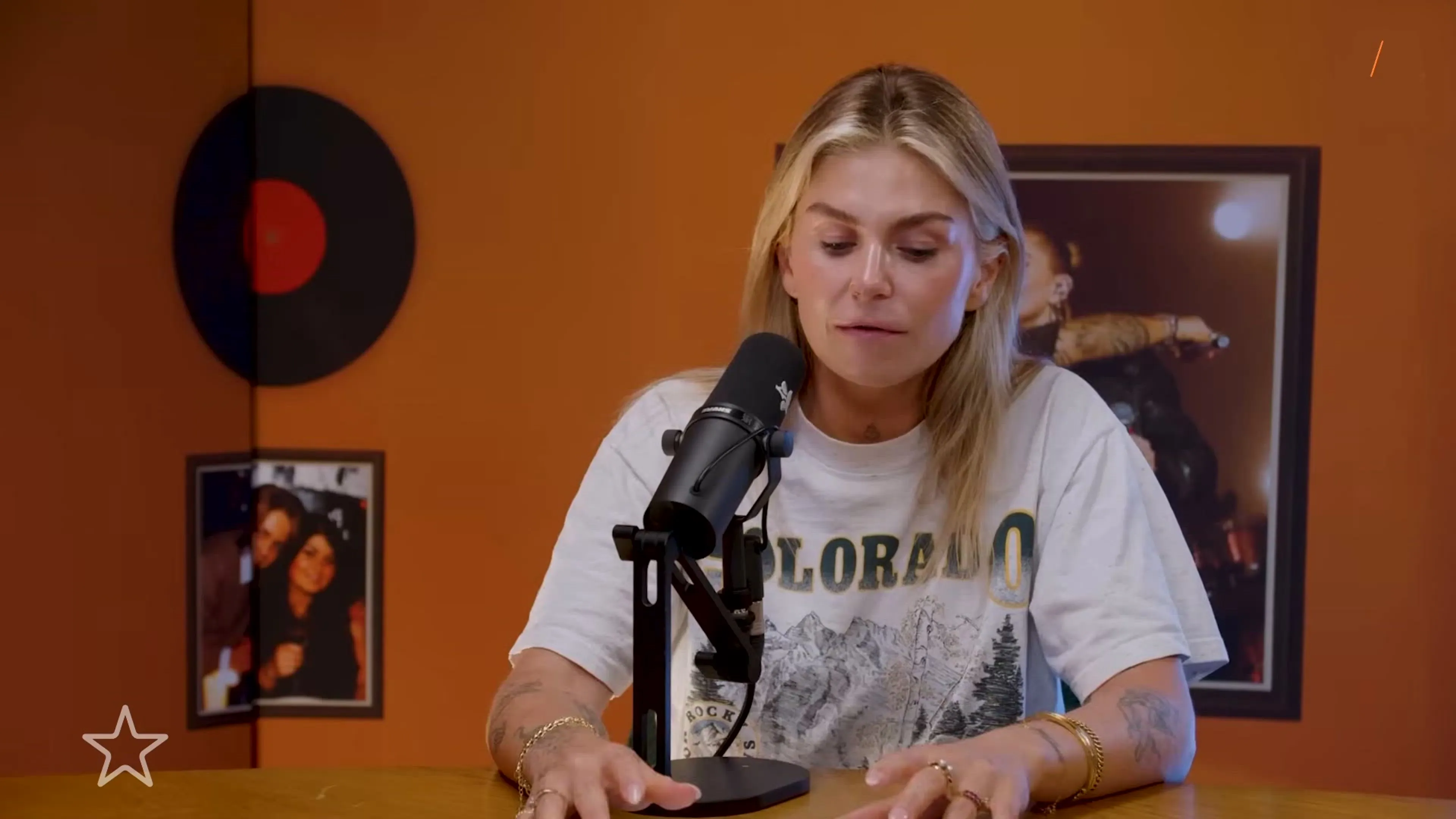 Roxeanne Hazes over zeer ongemakkelijk persmoment tijdens bruiloft